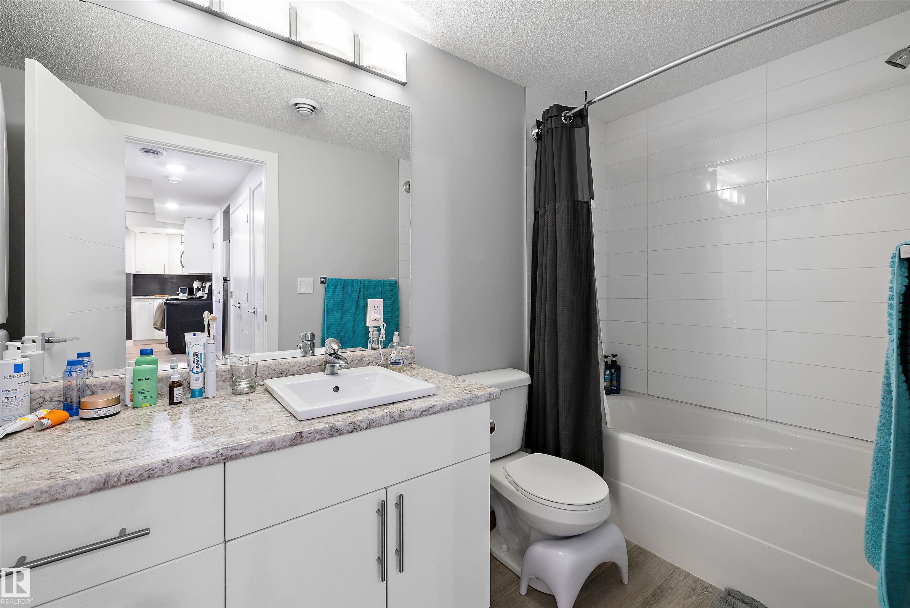 Photo 39 at 7419 106 Street NW, Queen Alexandra, Edmonton