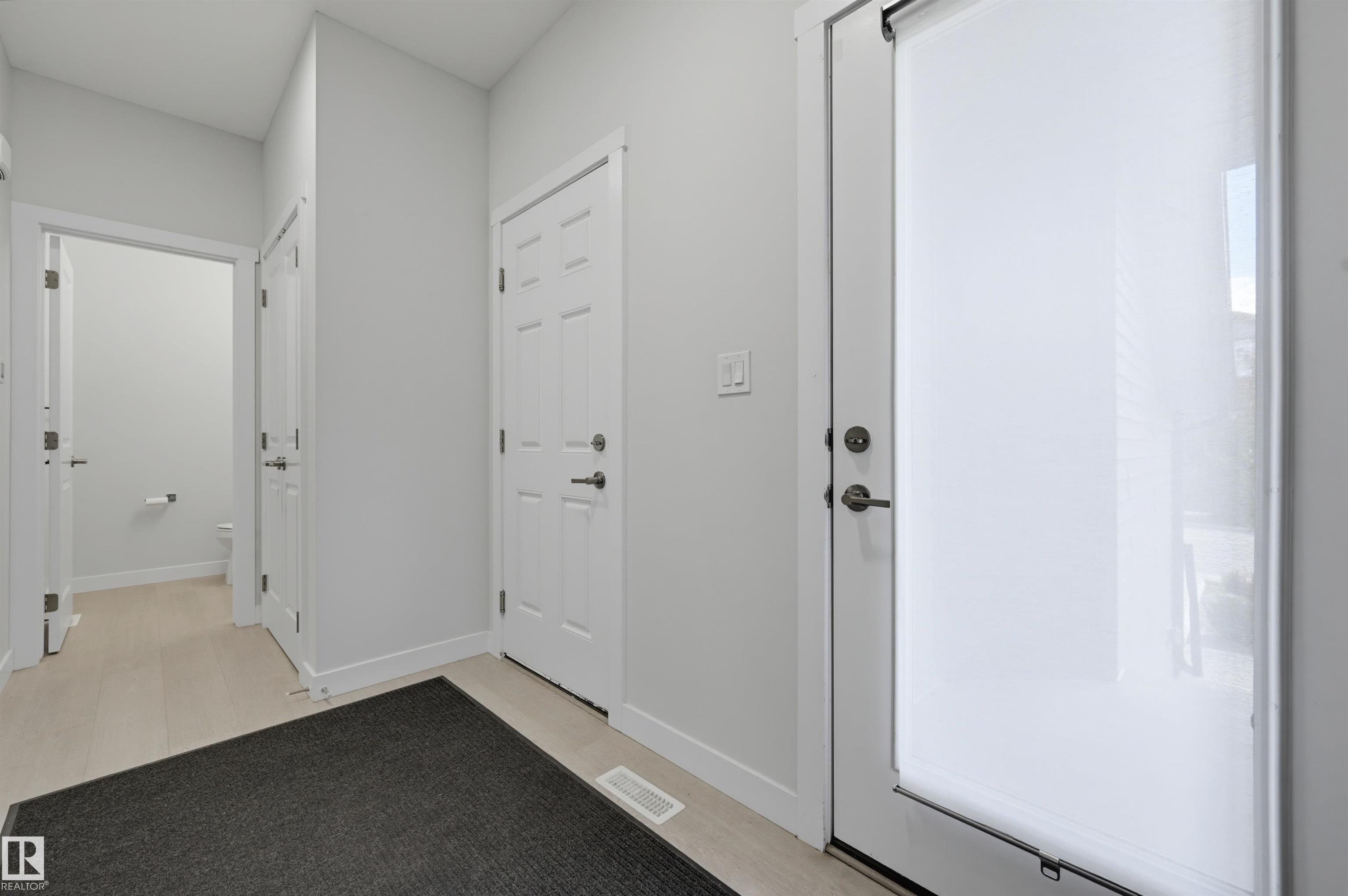 918 Daniels Loop SW, Desrochers Area, Edmonton
