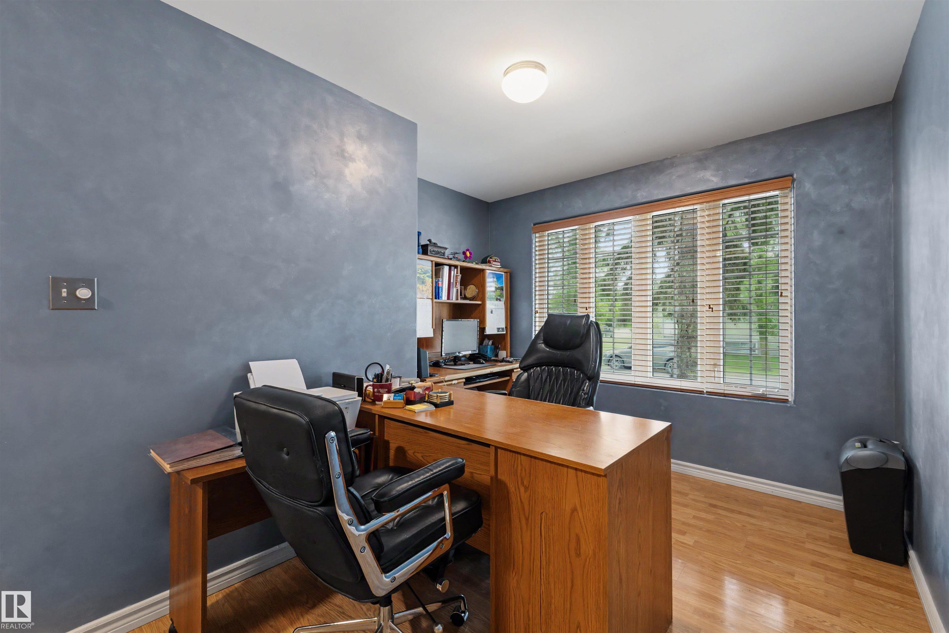 Photo 13 at 15310 108 Avenue NW, High Park, Edmonton