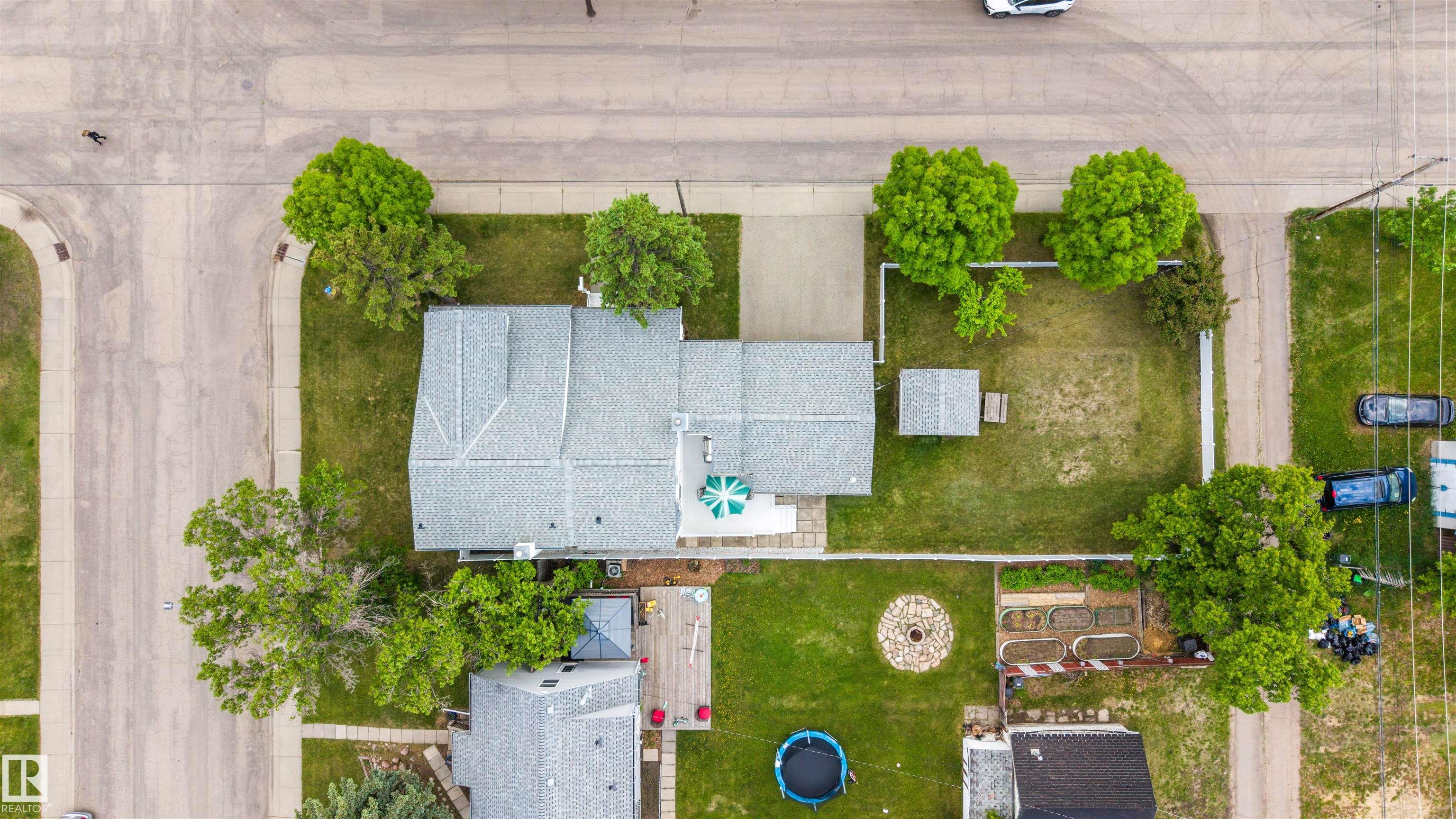 Photo 7 at 15310 108 Avenue NW, High Park, Edmonton