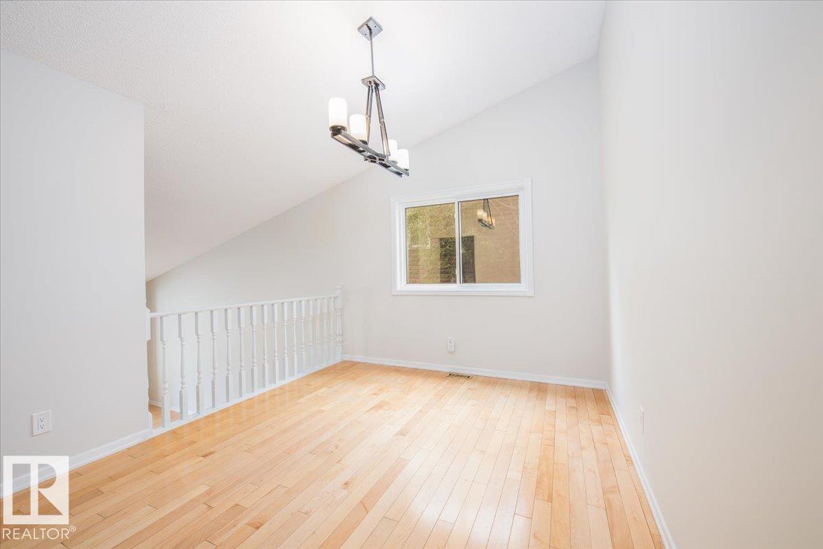 Photo 11 at 4107 147 Street NW, Ramsay Heights, Edmonton