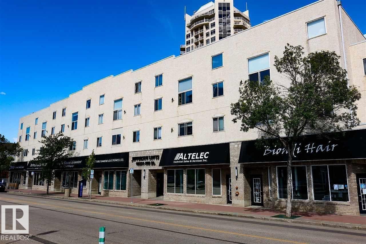 Photo 2 at 35 - 10331 106 Street NW, Downtown, Edmonton