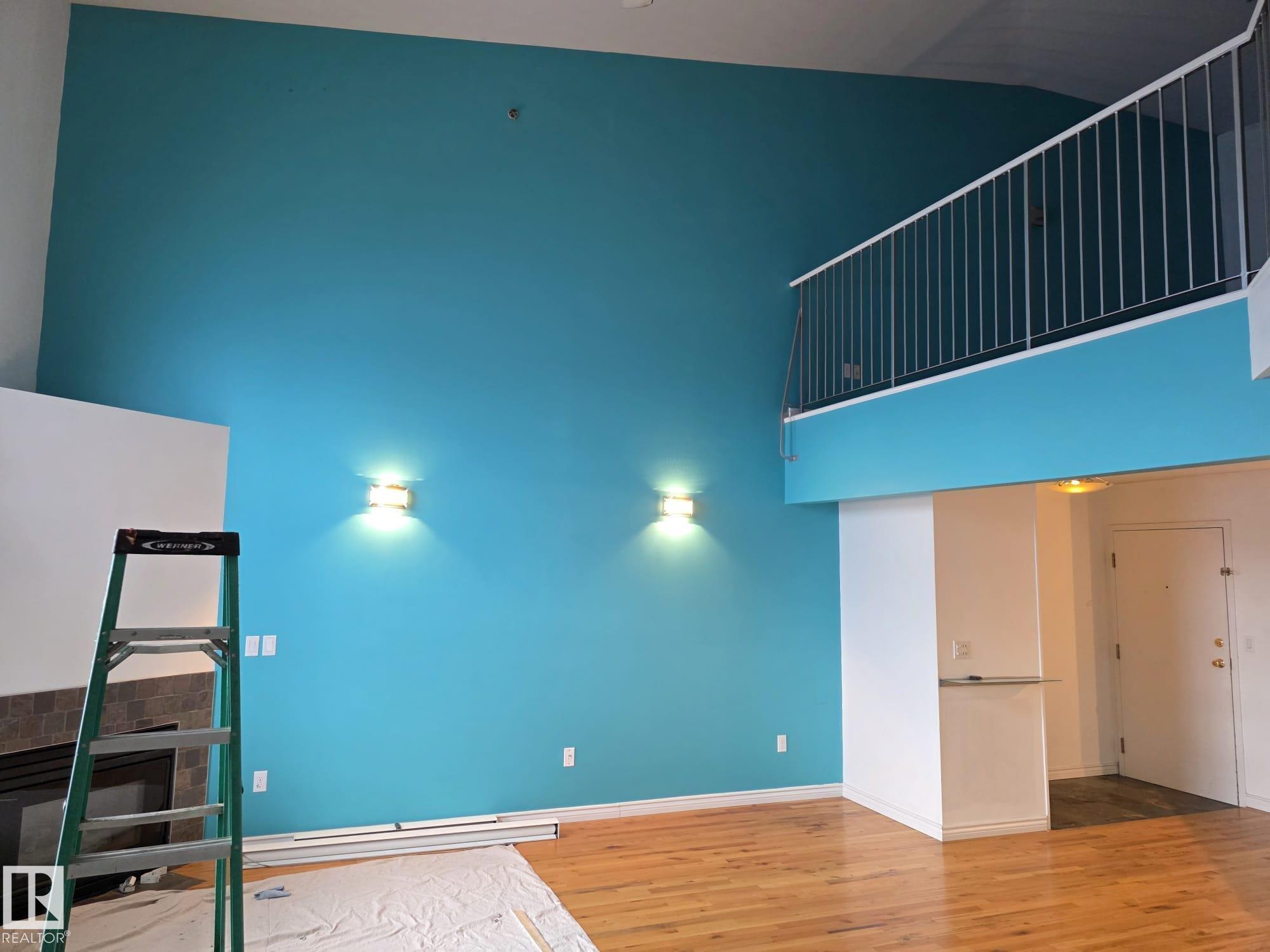 Photo 3 at 35 - 10331 106 Street NW, Downtown, Edmonton