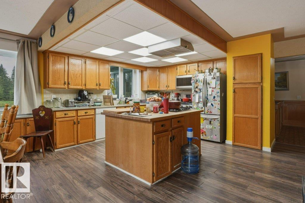 Photo 13 at 54056 Rge Road 211, None, Rural Strathcona County