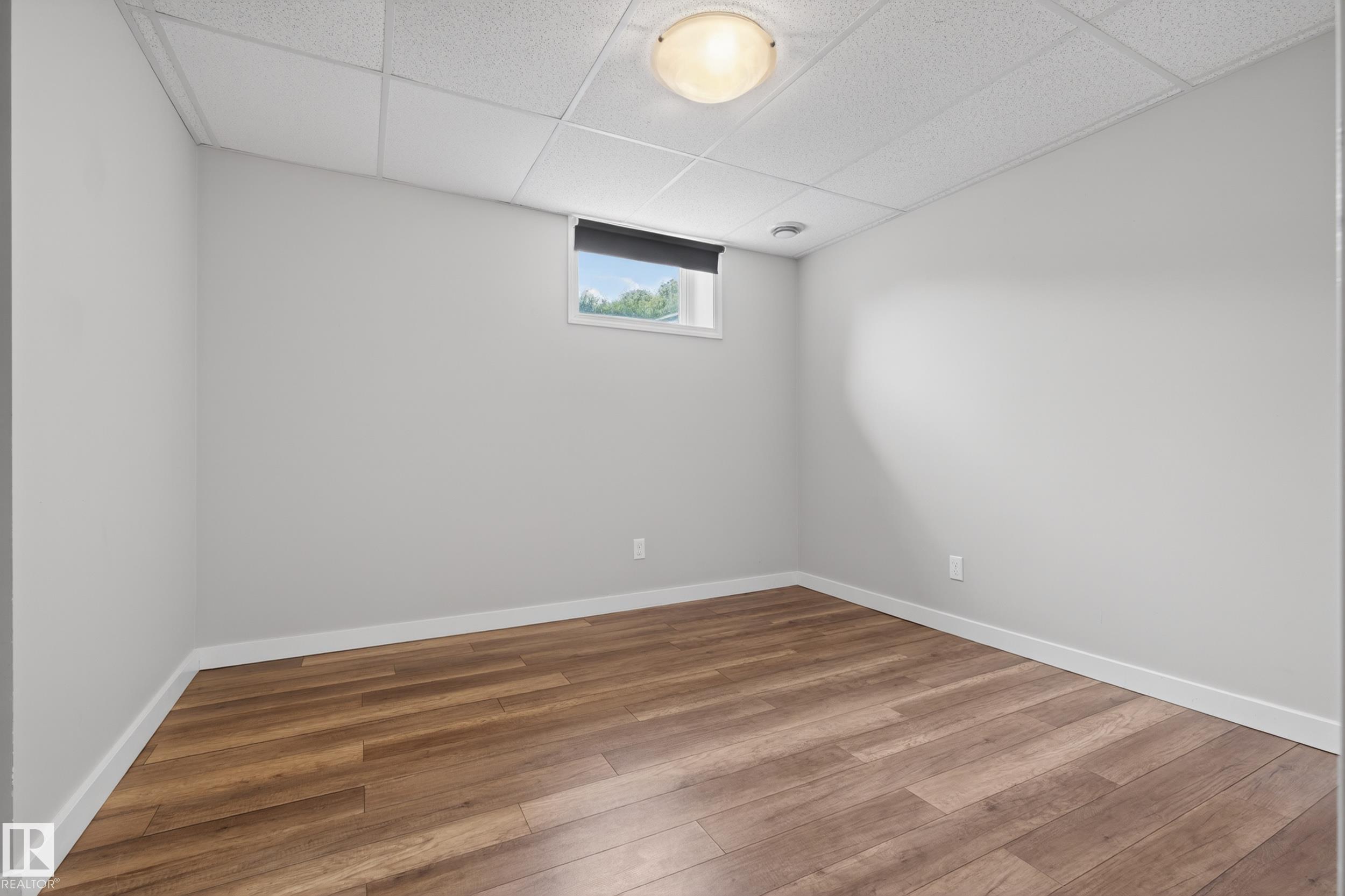 Photo 27 at 10316 77 Street NW, Forest Heights, Edmonton