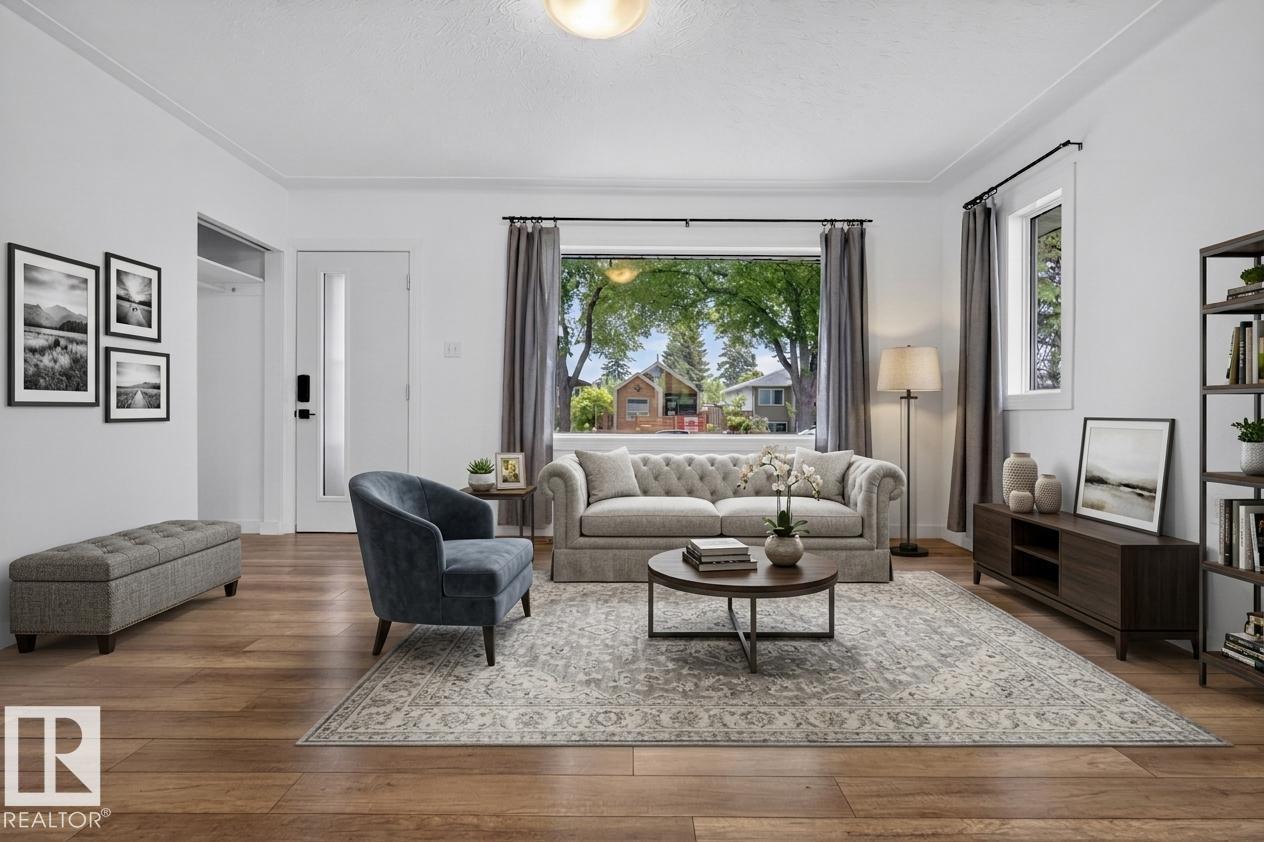 Photo 5 at 10316 77 Street NW, Forest Heights, Edmonton