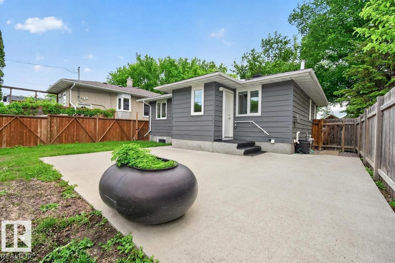 Photo 41 at 10316 77 Street NW, Forest Heights, Edmonton