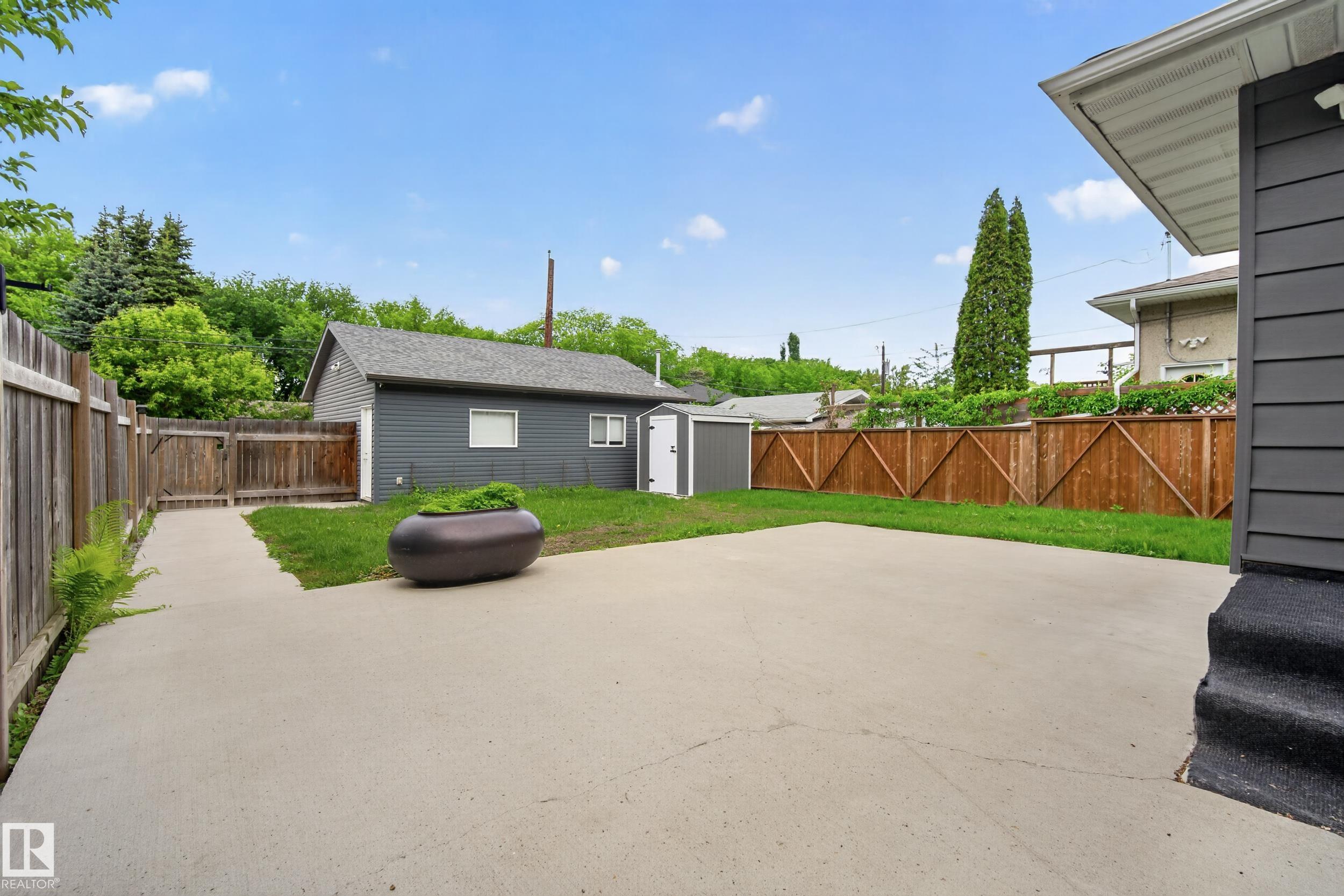 Photo 49 at 10316 77 Street NW, Forest Heights, Edmonton