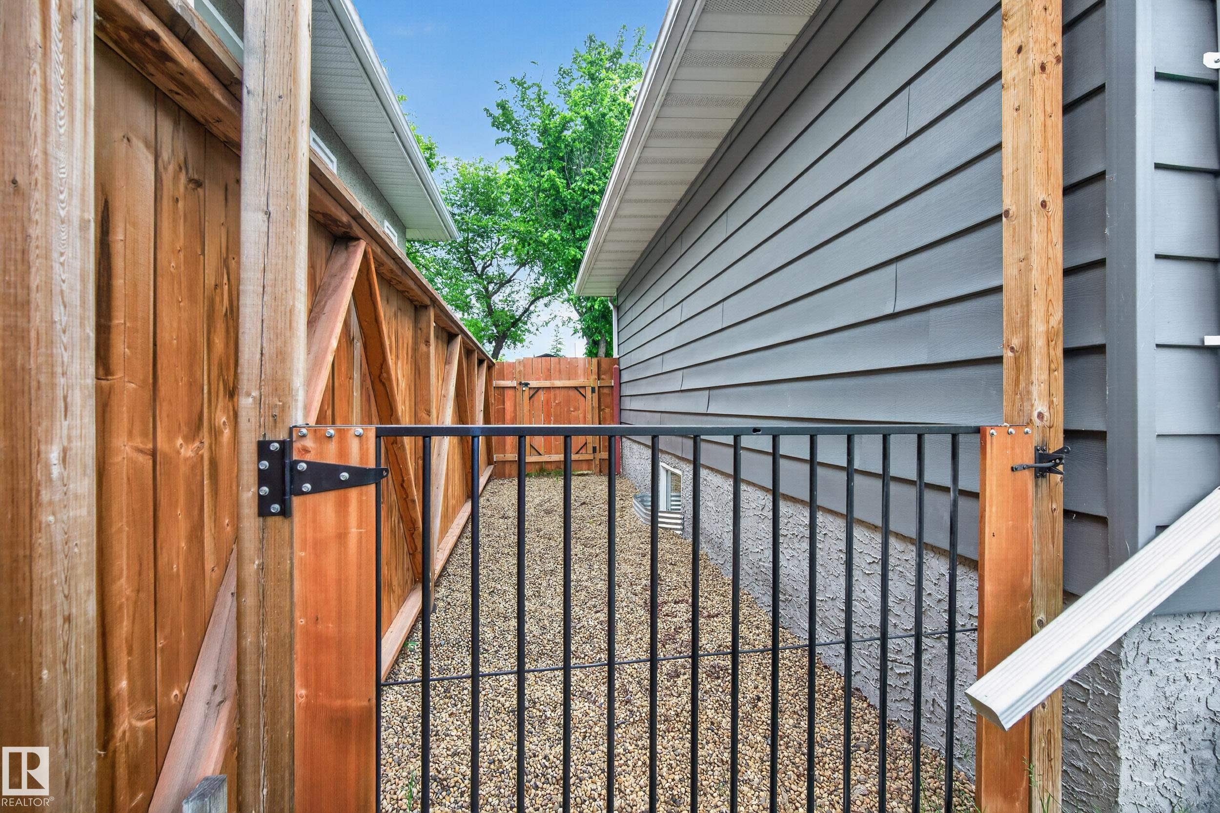 Photo 53 at 10316 77 Street NW, Forest Heights, Edmonton