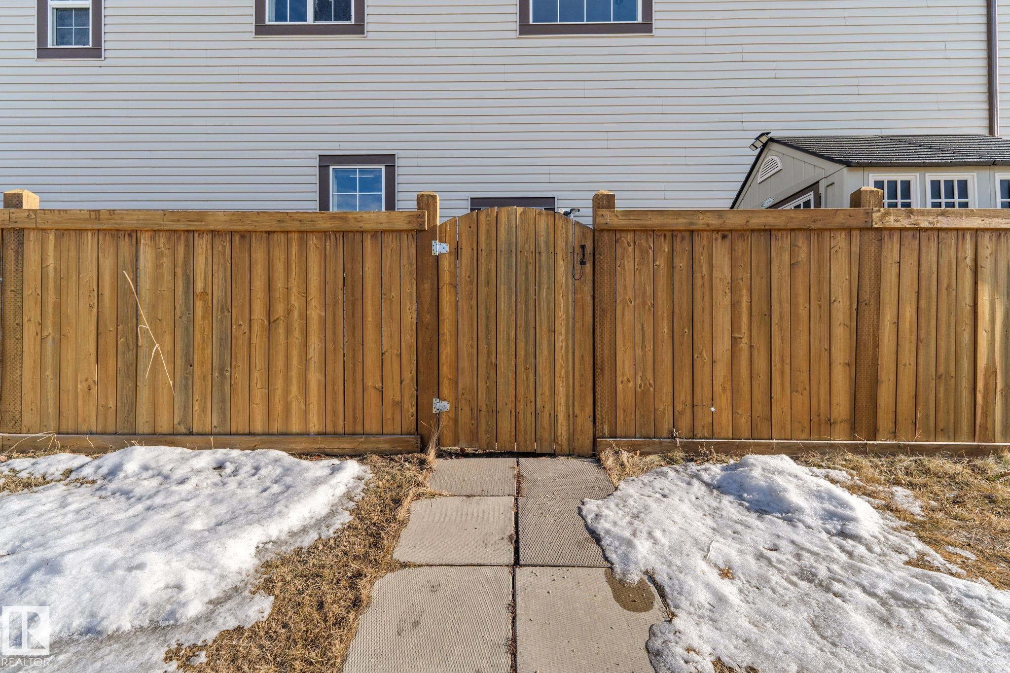 Photo 55 at 724 40 Avenue NW, Maple Crest, Edmonton