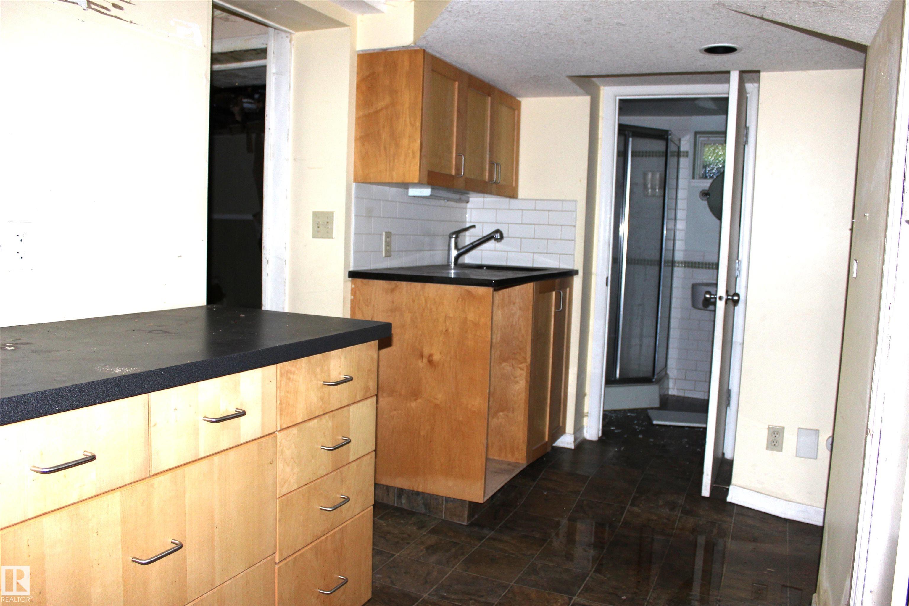 Photo 20 at 12037 62 Street NW, Montrose, Edmonton