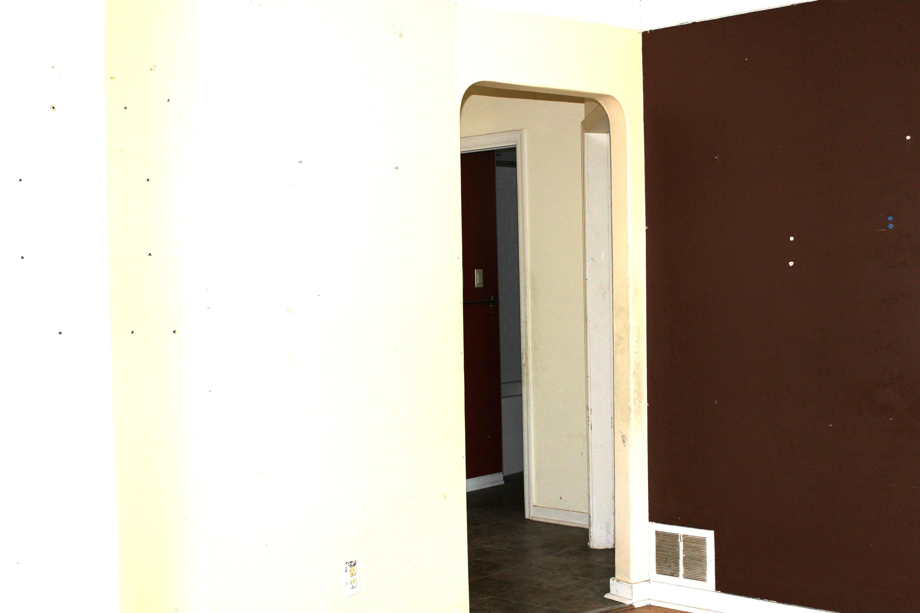 Photo 7 at 12037 62 Street NW, Montrose, Edmonton