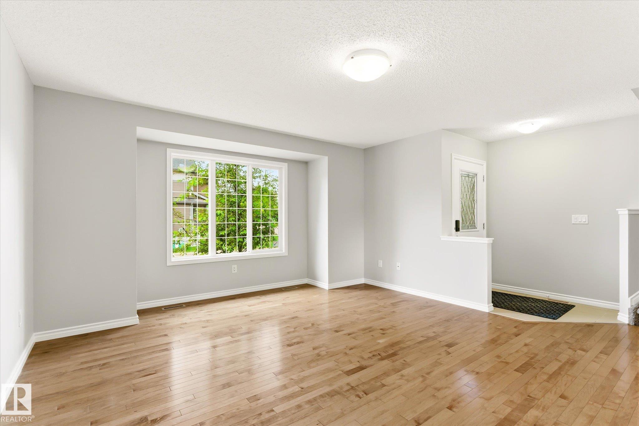 Photo 13 at 9039 219 Street NW, Rosenthal, Edmonton