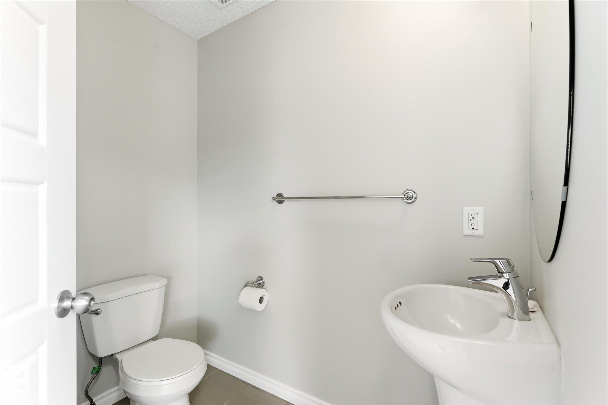 Photo 22 at 9039 219 Street NW, Rosenthal, Edmonton