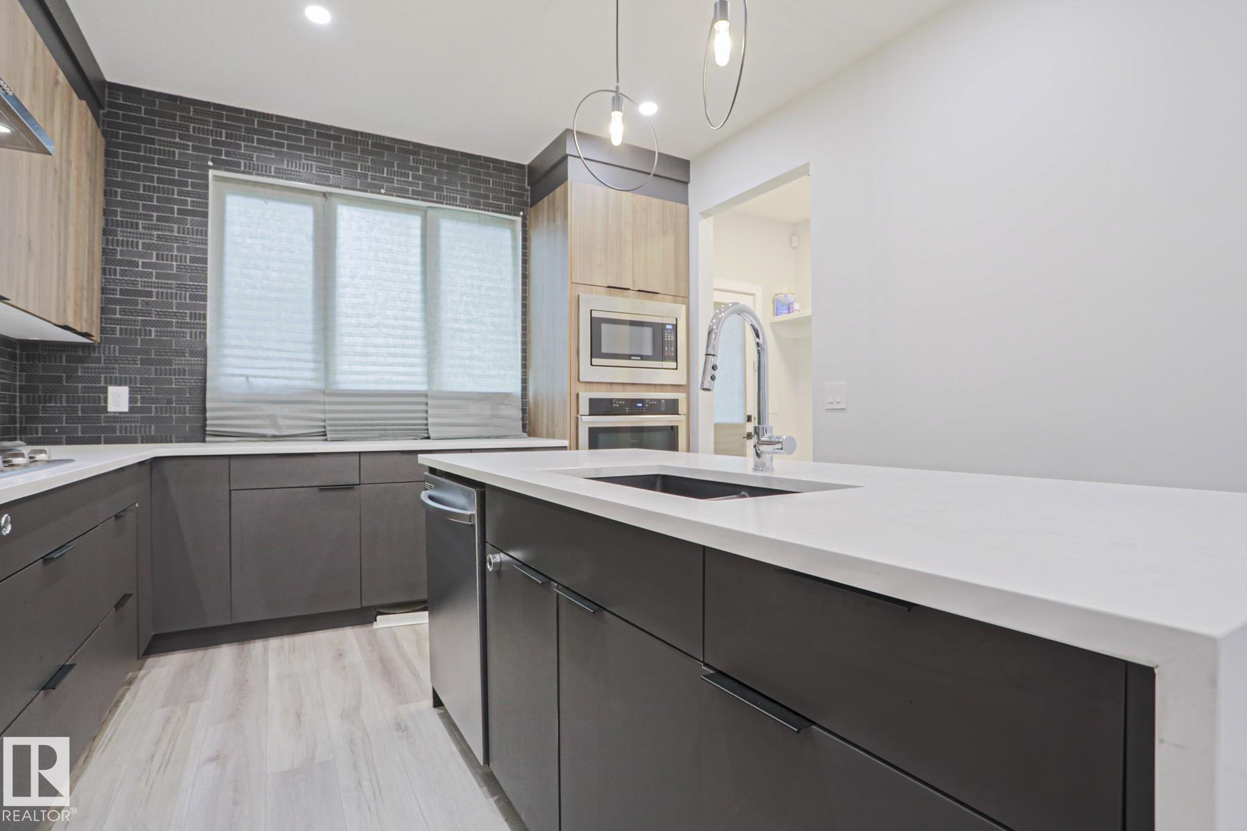 Photo 17 at 10628 81 Street NW, Forest Heights, Edmonton