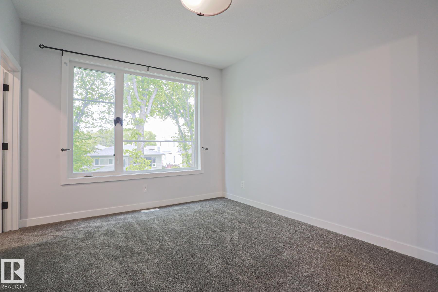 Photo 22 at 10628 81 Street NW, Forest Heights, Edmonton