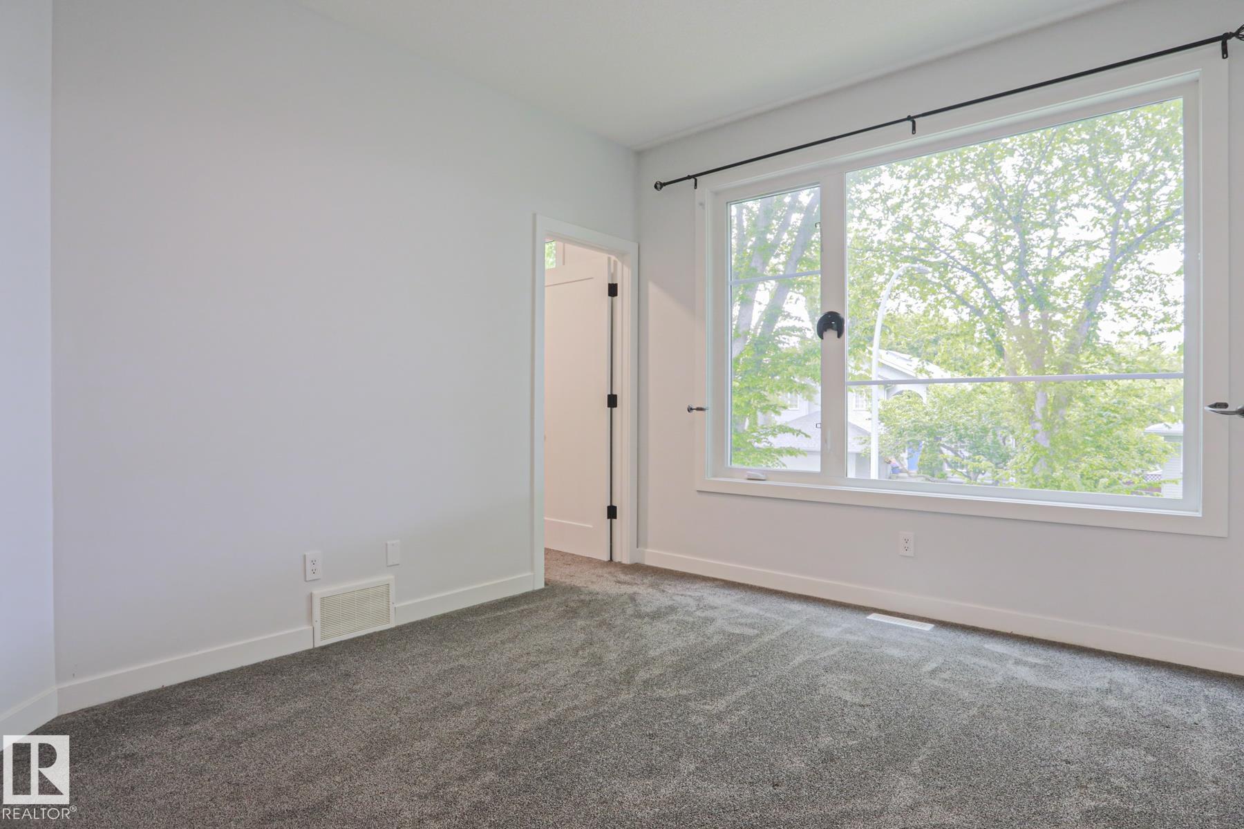Photo 25 at 10628 81 Street NW, Forest Heights, Edmonton