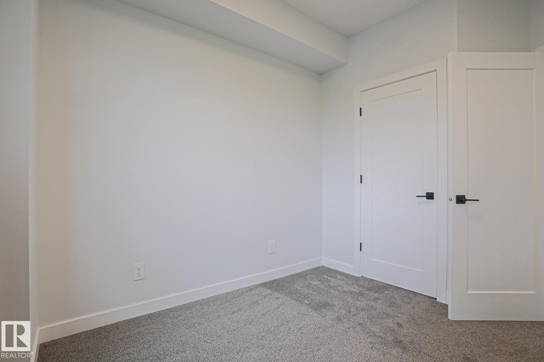 Photo 32 at 10628 81 Street NW, Forest Heights, Edmonton