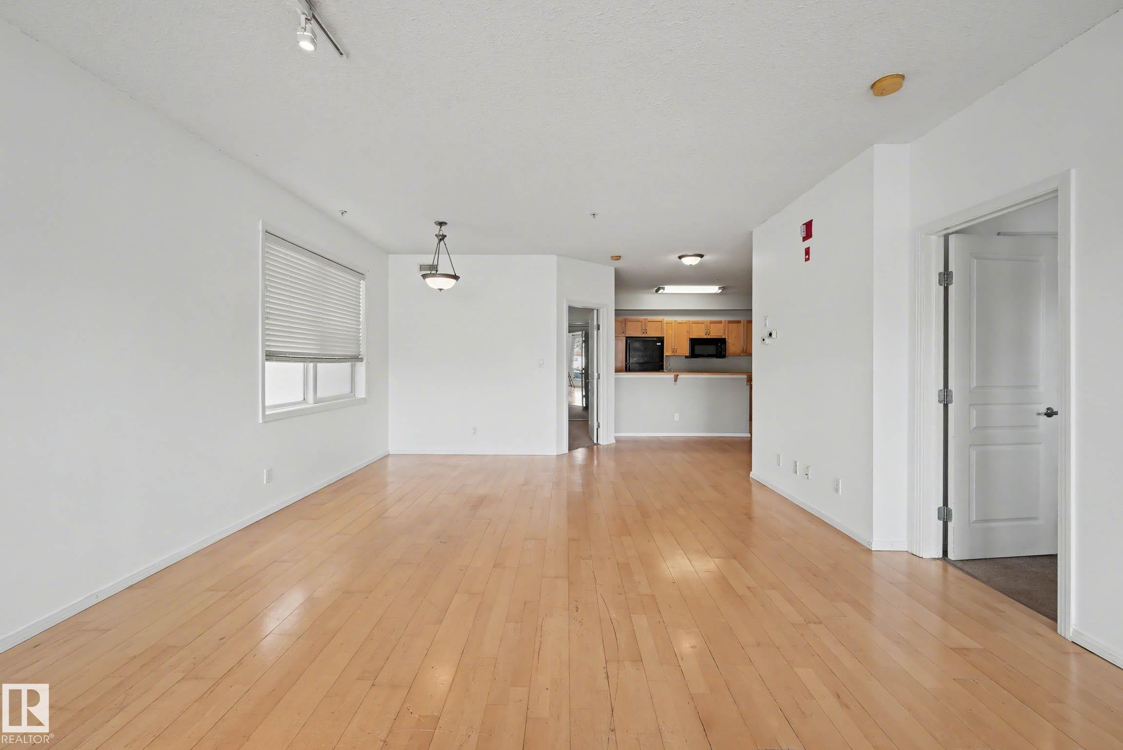 Photo 18 at 111 - 11039 83 Avenue NW, Garneau, Edmonton
