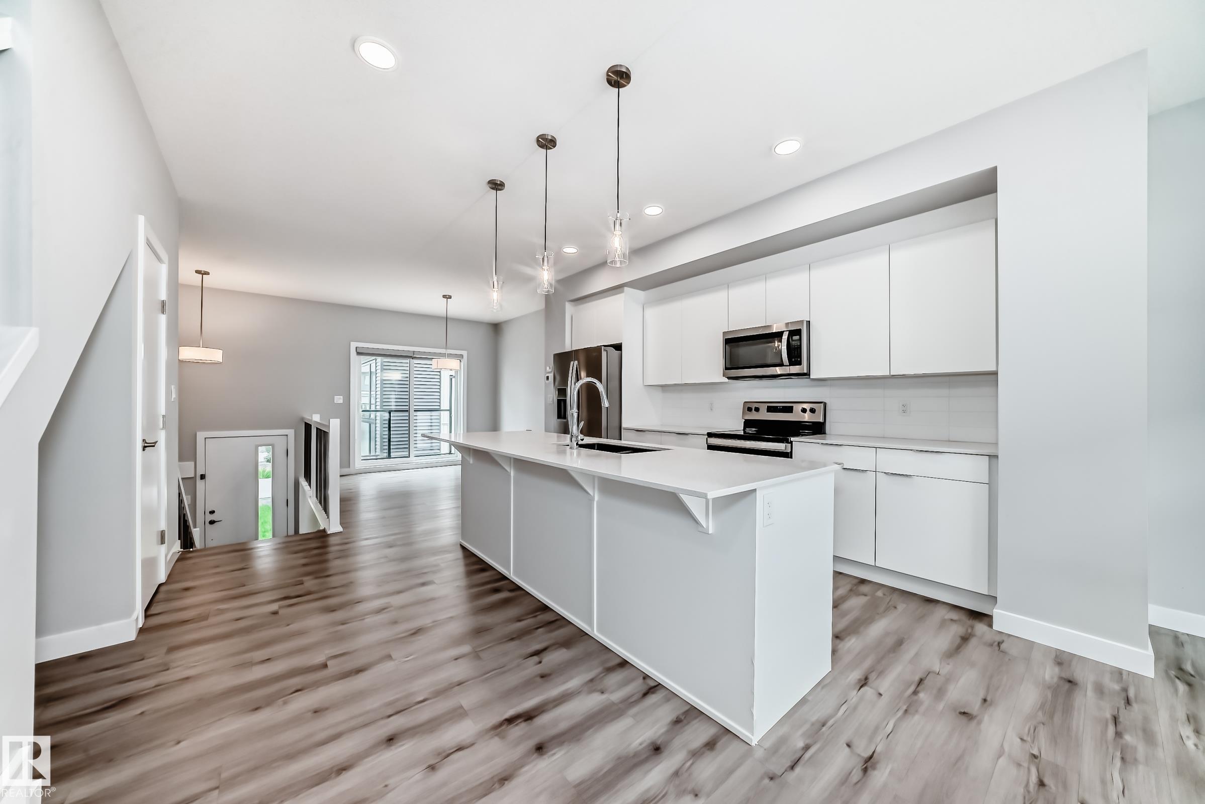 Photo 5 at 26 - 1729 Keene Crescent SW, Keswick, Edmonton
