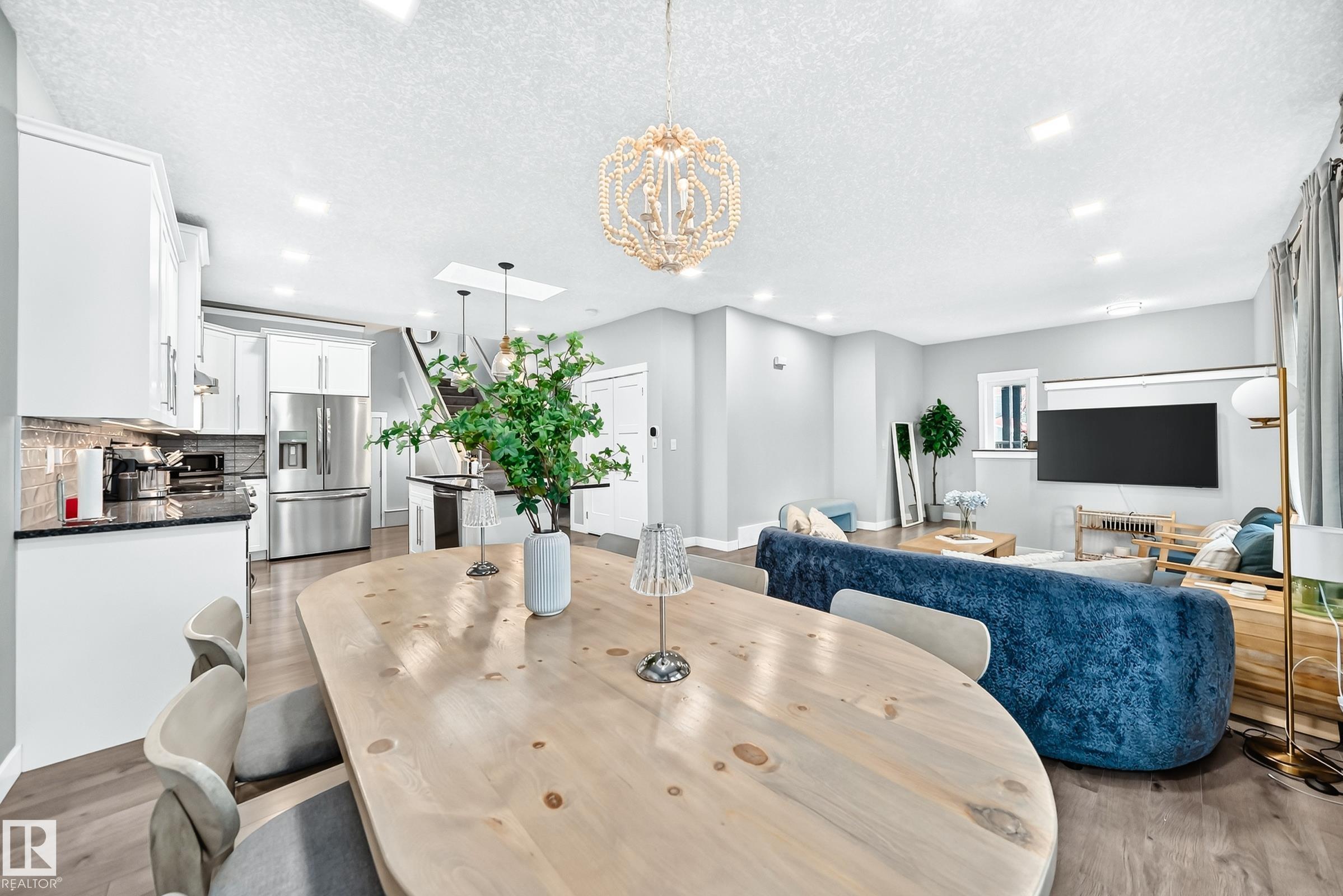 Photo 12 at 11463 64 Street NW, Highlands, Edmonton