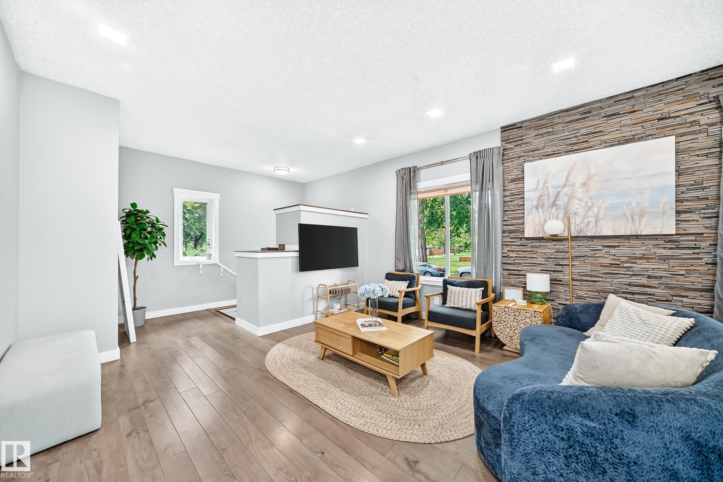 Photo 14 at 11463 64 Street NW, Highlands, Edmonton
