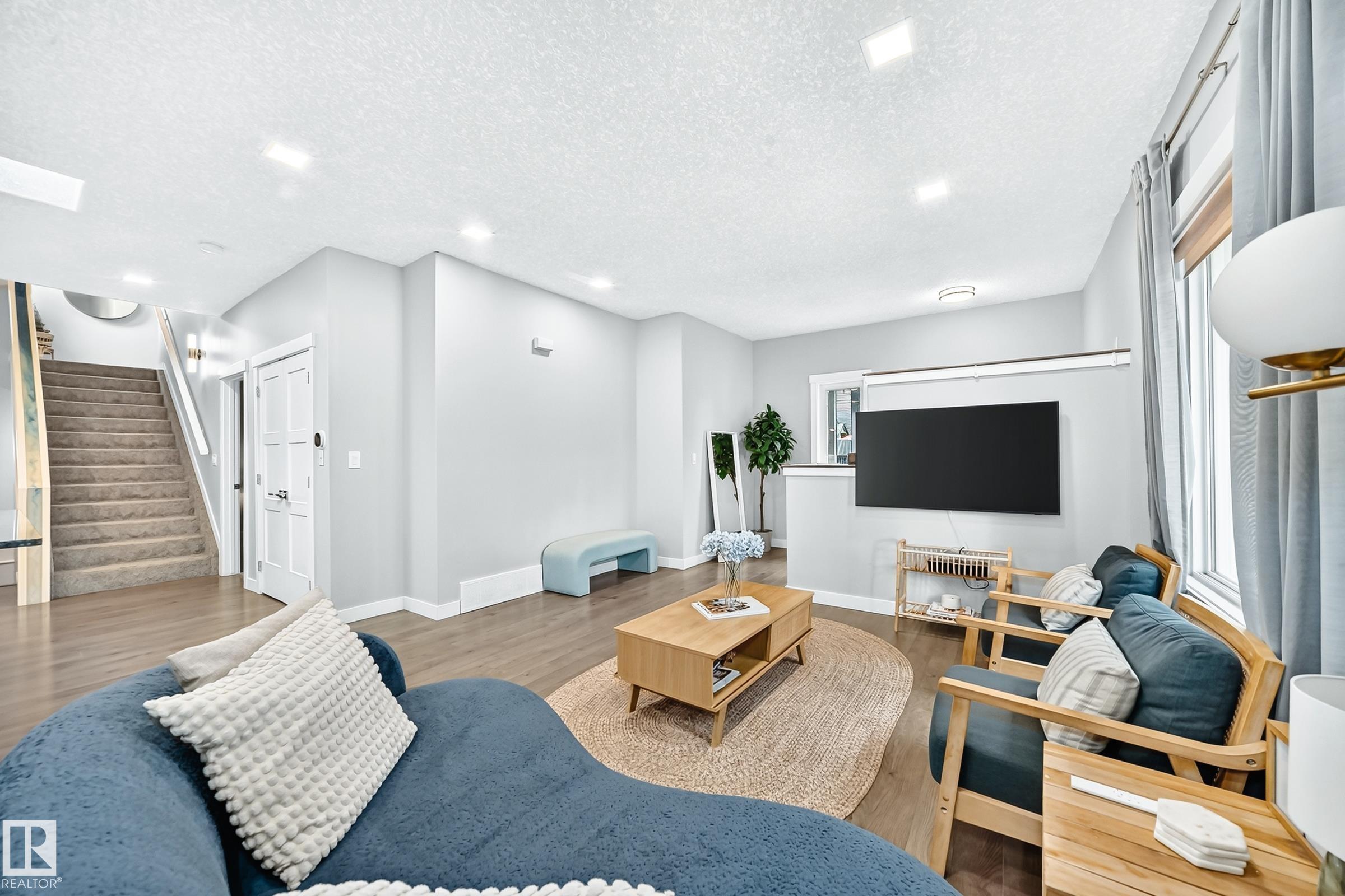 Photo 15 at 11463 64 Street NW, Highlands, Edmonton