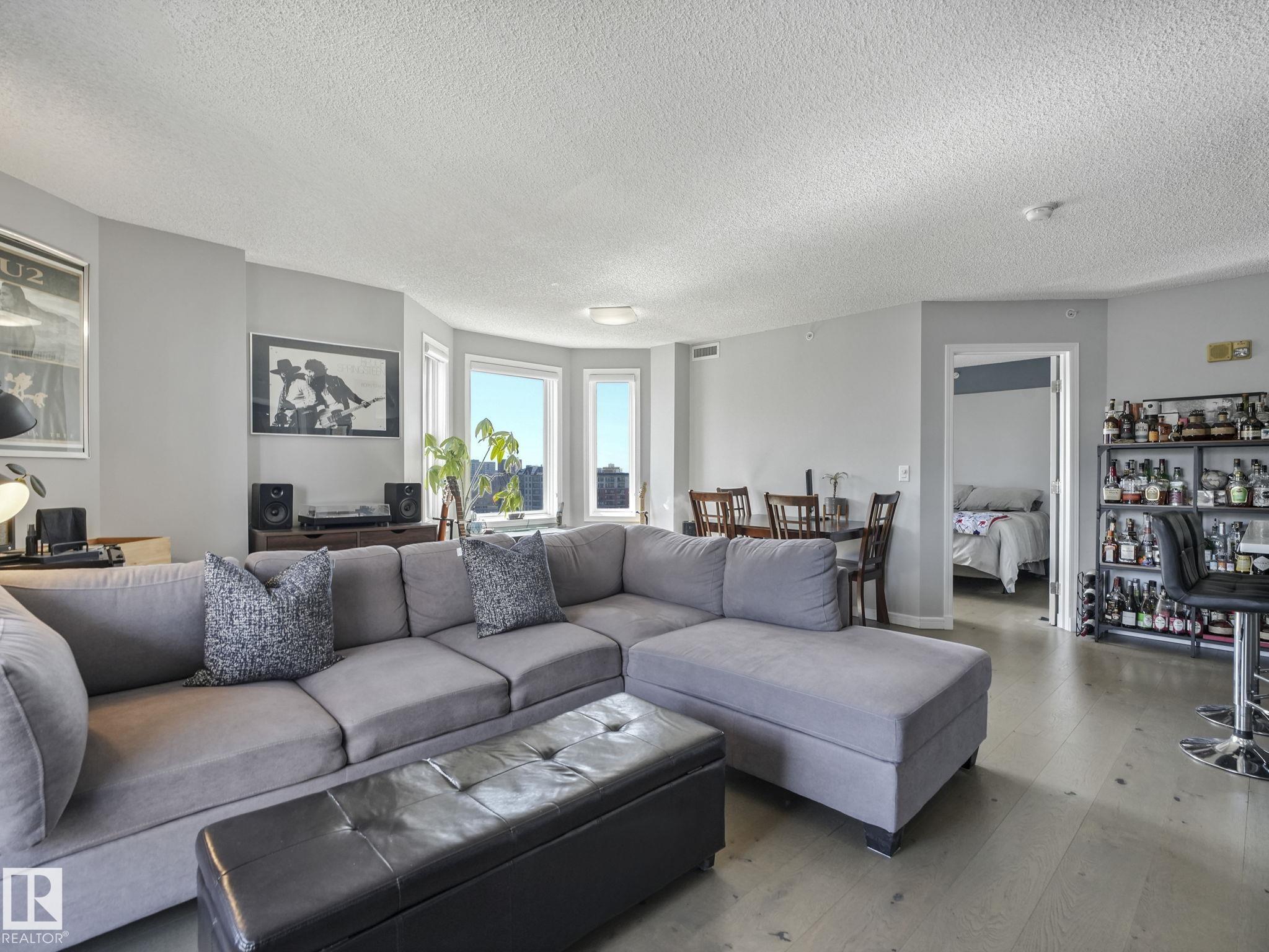 Photo 19 at 1404 - 10909 103 Avenue NW, Downtown, Edmonton