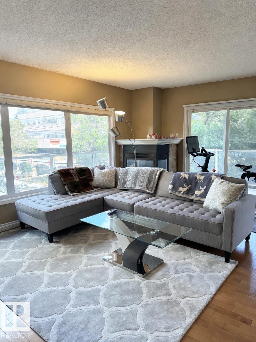 305 - 11111 82 Avenue NW, Garneau, Edmonton photo number 2