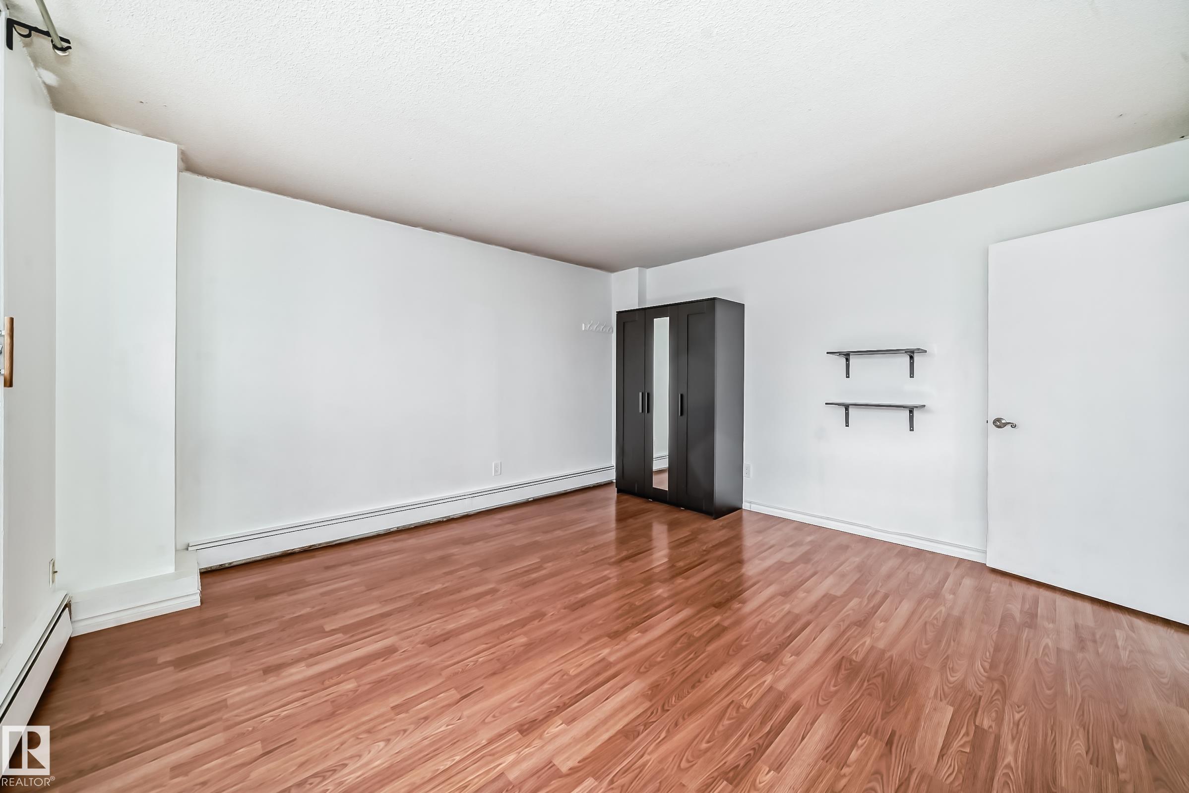 Photo 21 at 401 - 11007 83 Avenue NW, Garneau, Edmonton