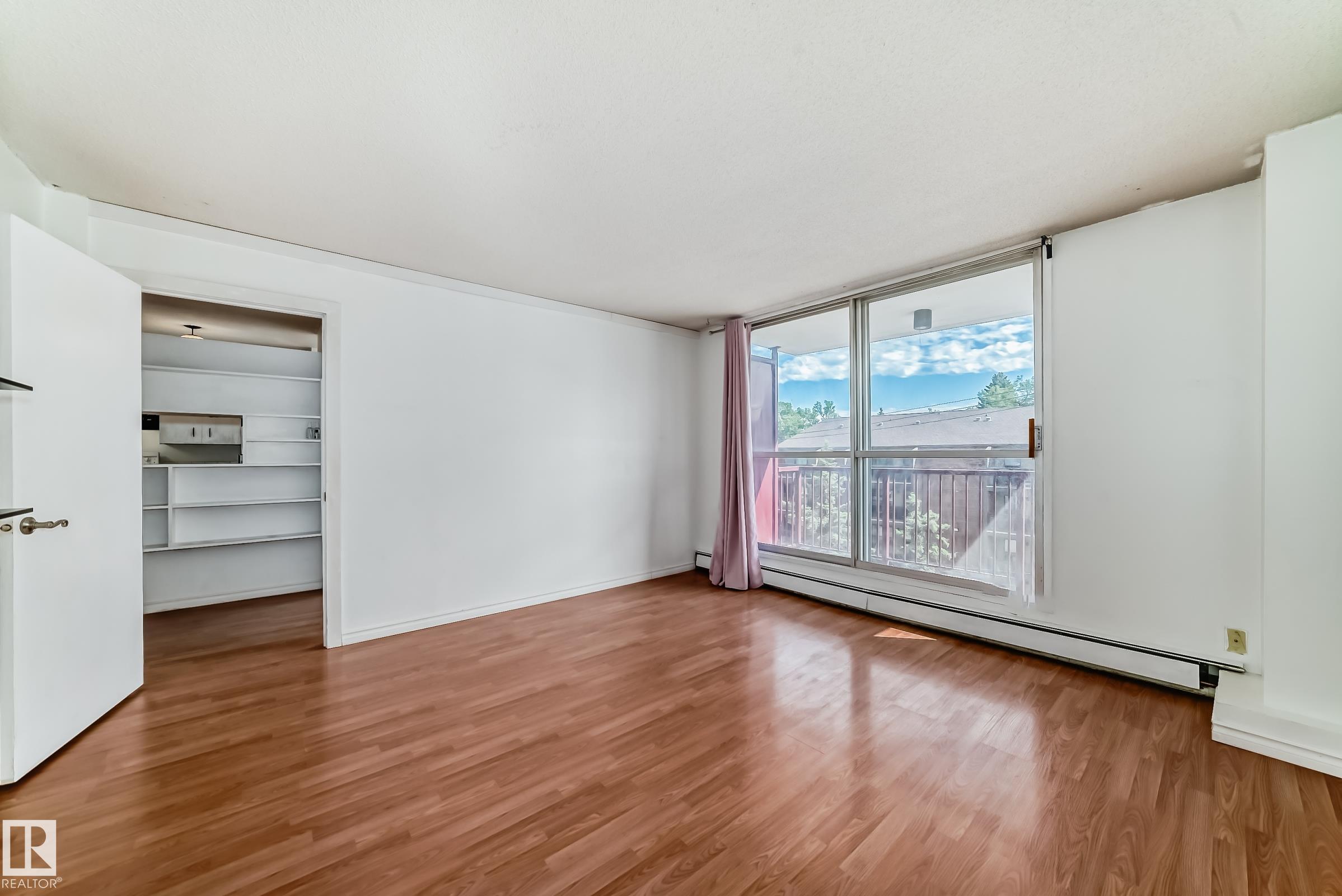 Photo 23 at 401 - 11007 83 Avenue NW, Garneau, Edmonton