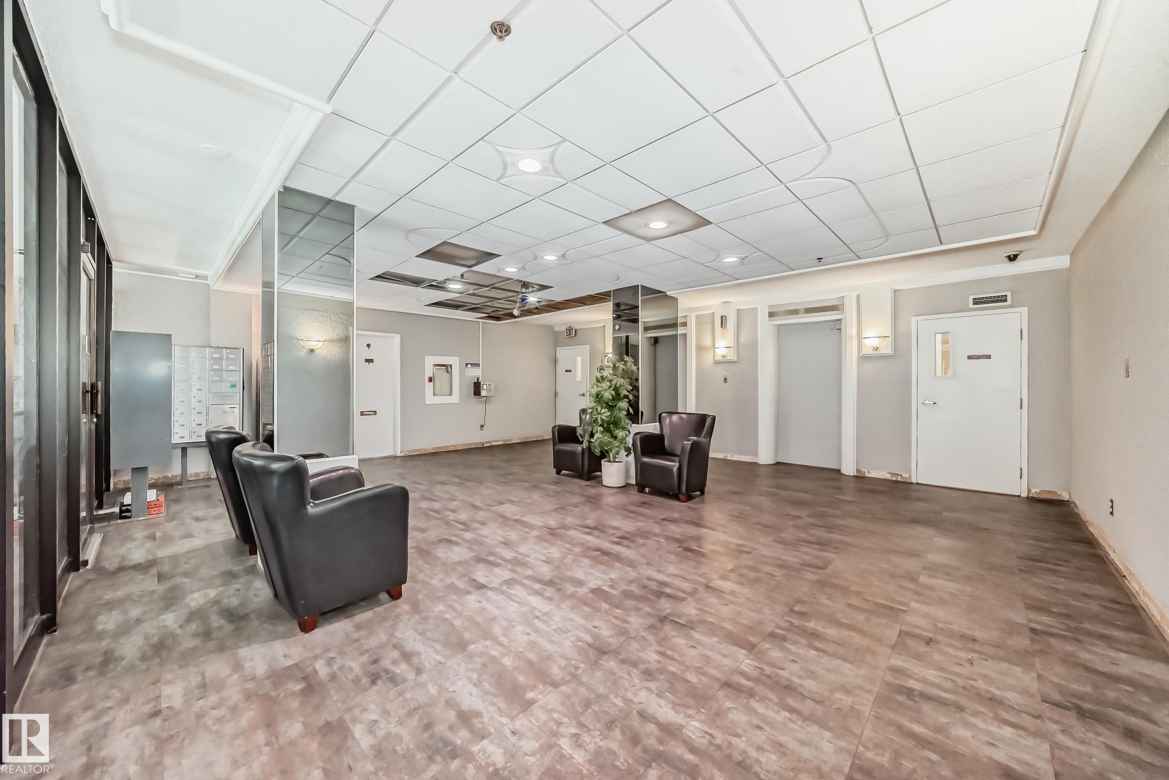 Photo 35 at 401 - 11007 83 Avenue NW, Garneau, Edmonton