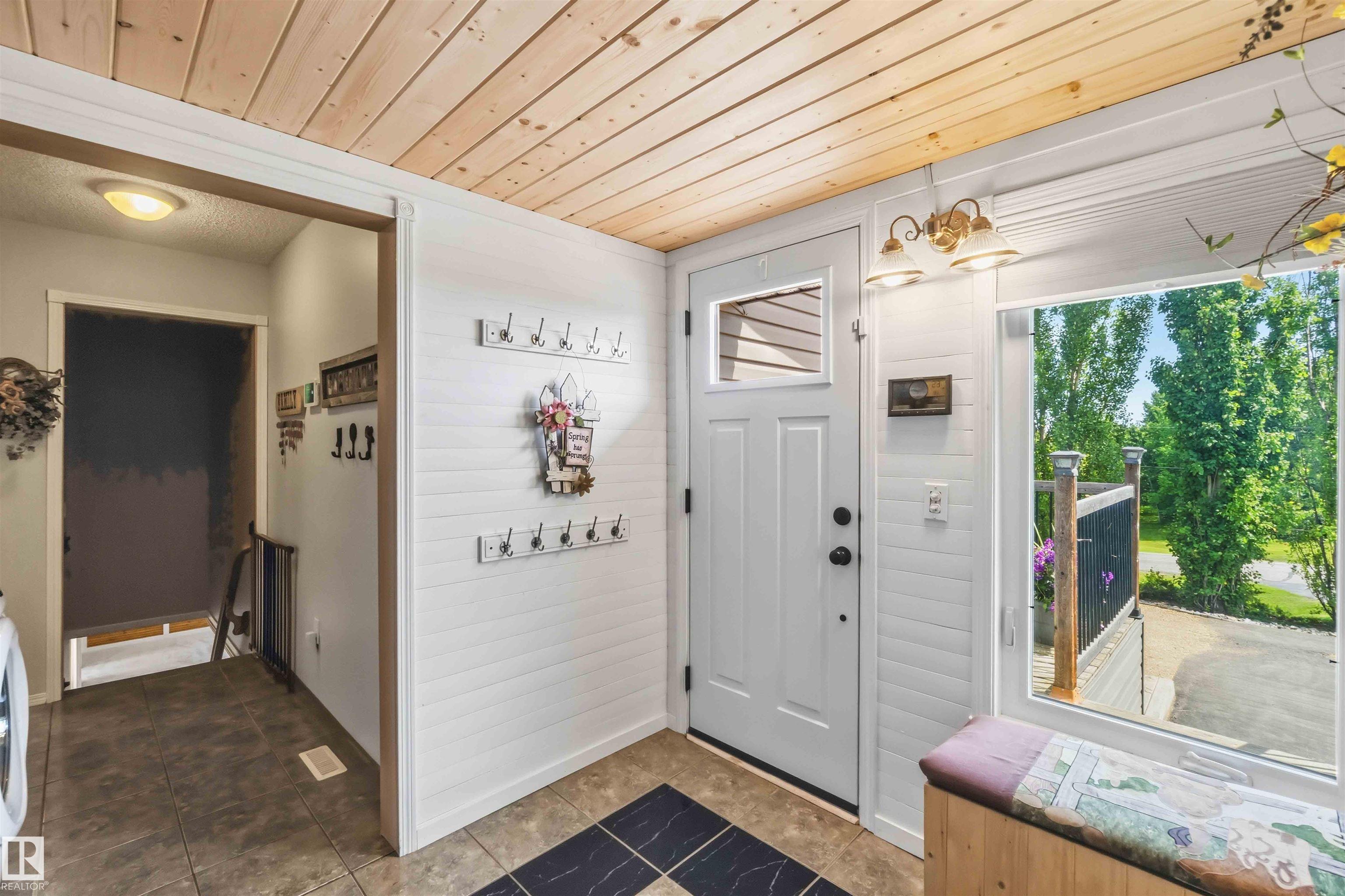 253 - 22112 Twp Road 531, Horton Place, Rural Strathcona County