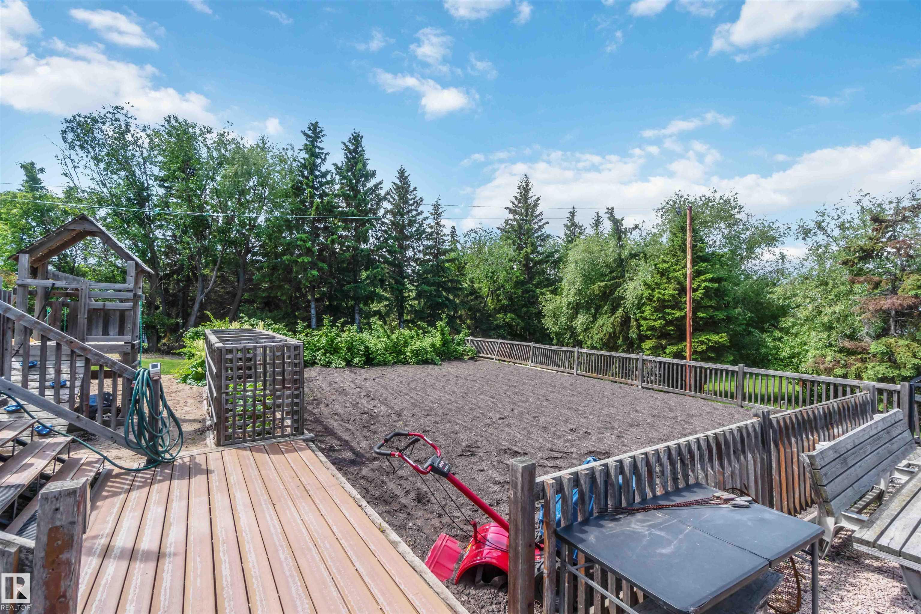 Photo 47 at 253 - 22112 Twp Road 531, Horton Place, Rural Strathcona County