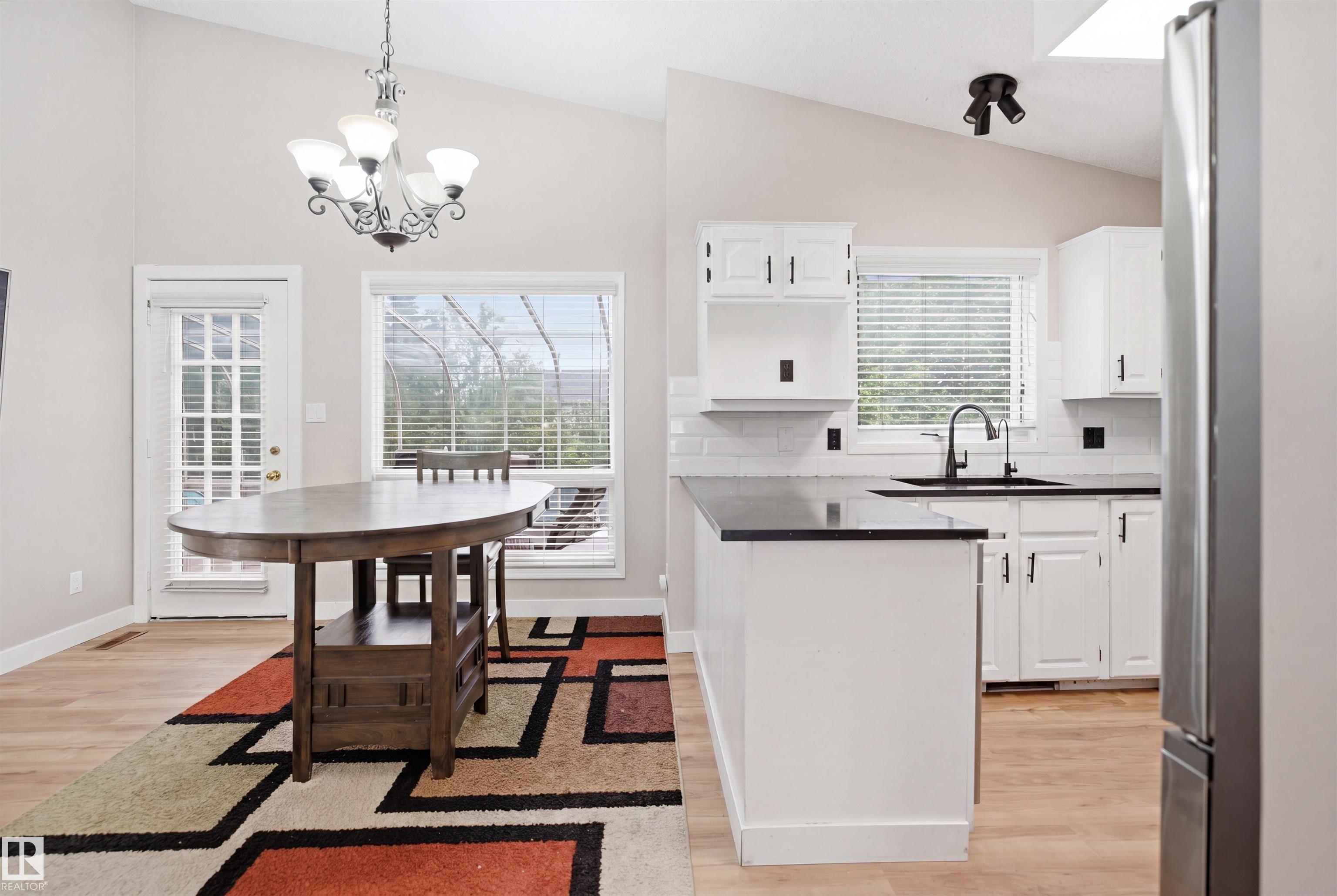 Photo 16 at 3220 42a Avenue NW, Larkspur, Edmonton