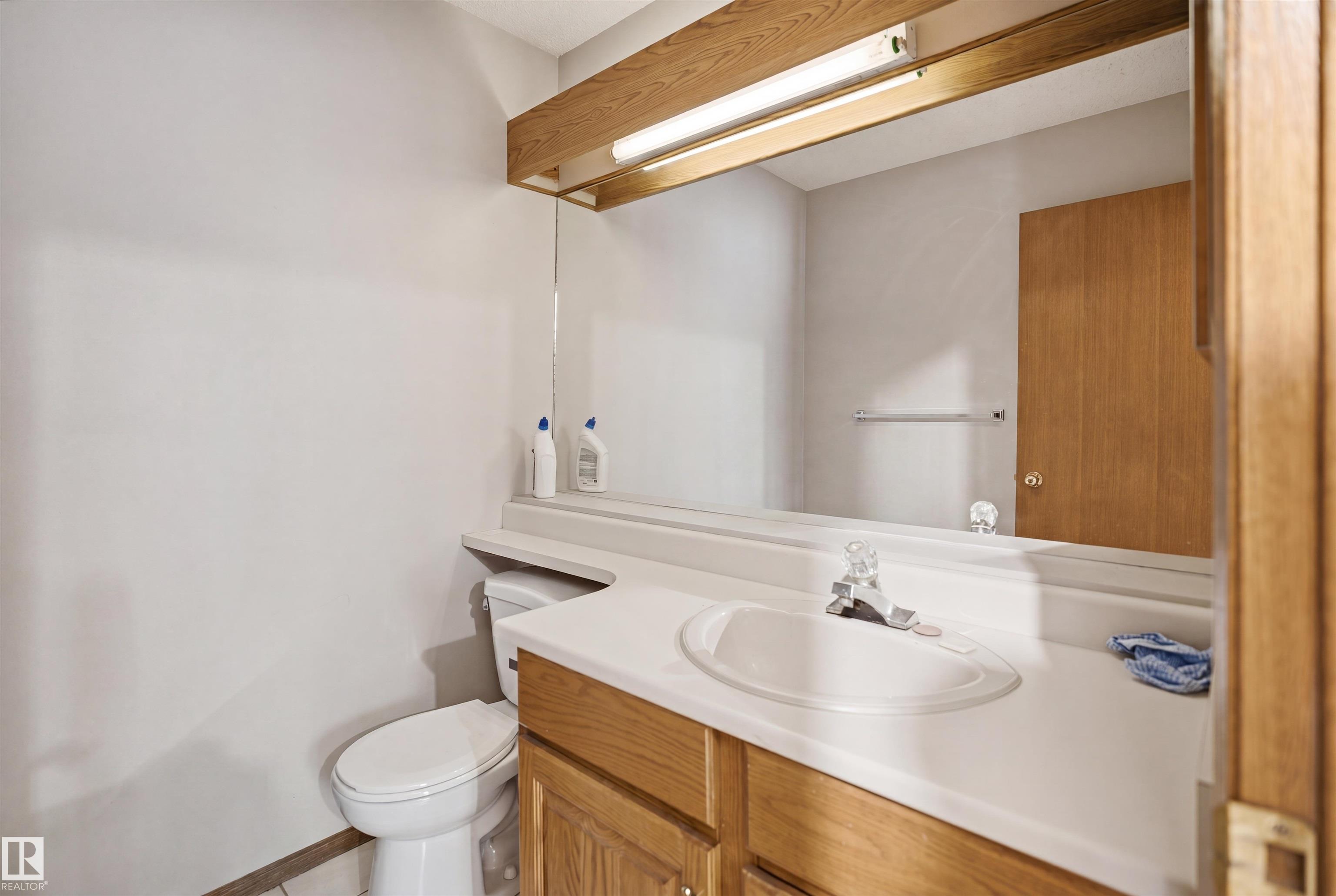 Photo 29 at 3220 42a Avenue NW, Larkspur, Edmonton