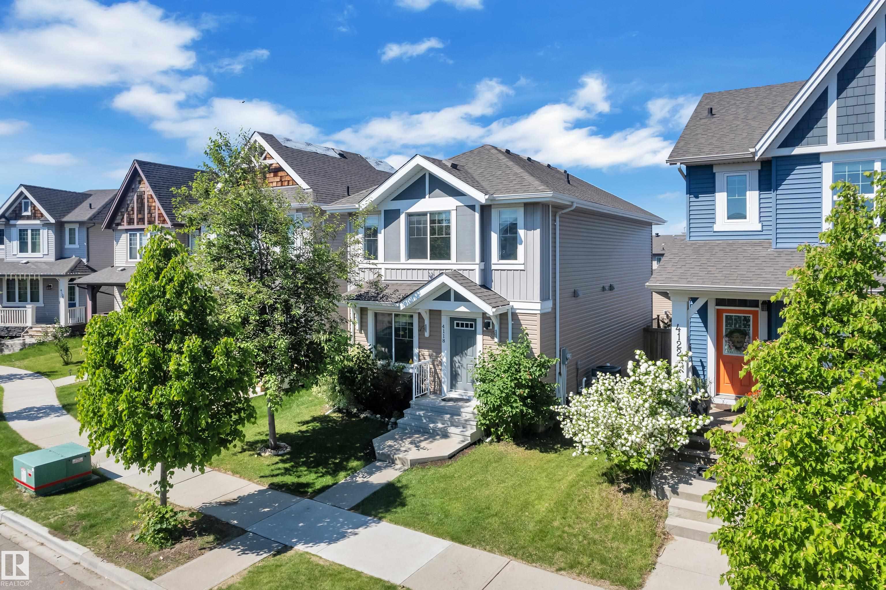 Photo 3 at 4118 6a Street NW, Maple Crest, Edmonton