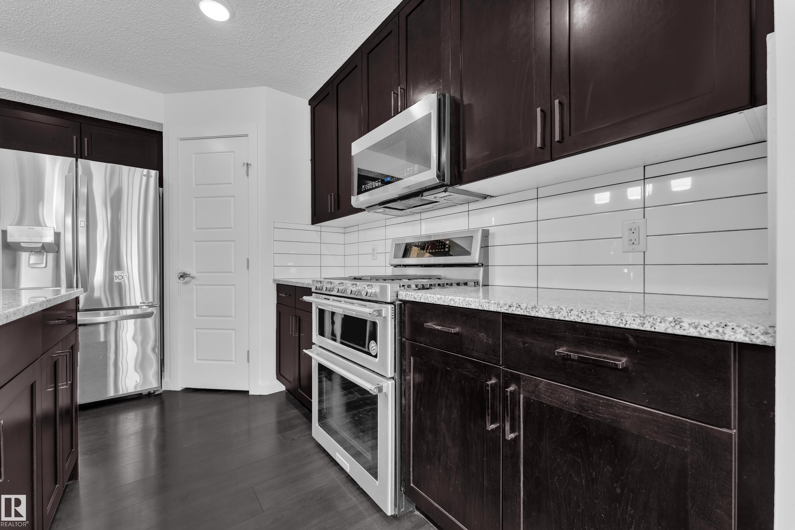 Photo 24 at 4118 6a Street NW, Maple Crest, Edmonton