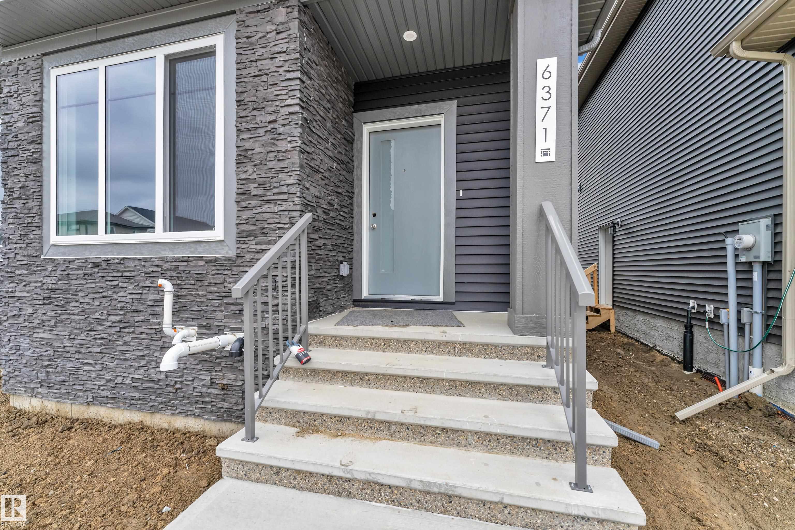 Photo 2 at 6371 King Wynd SW, Keswick, Edmonton