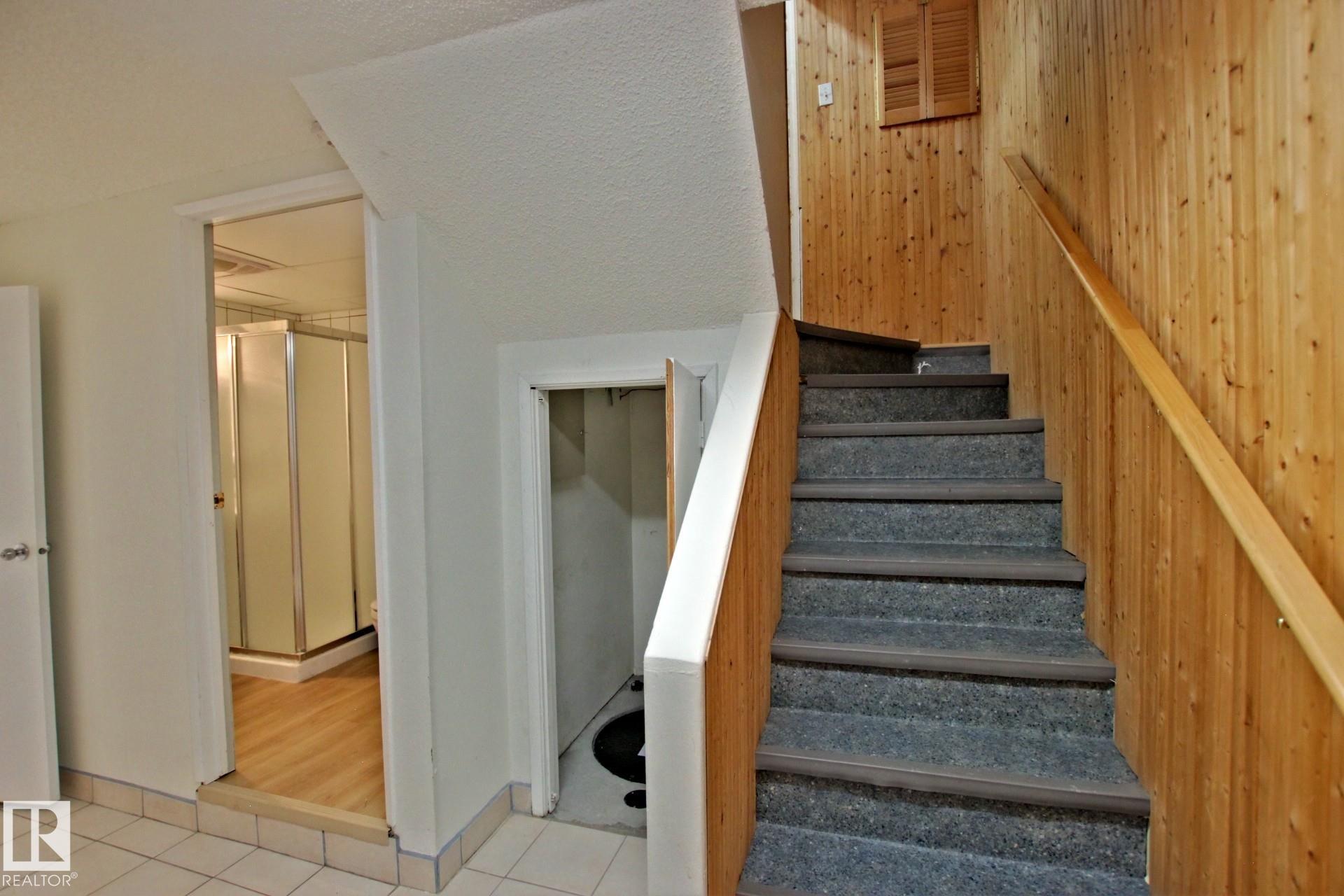 Photo 15 at 11242 56 Street NW, Highlands, Edmonton