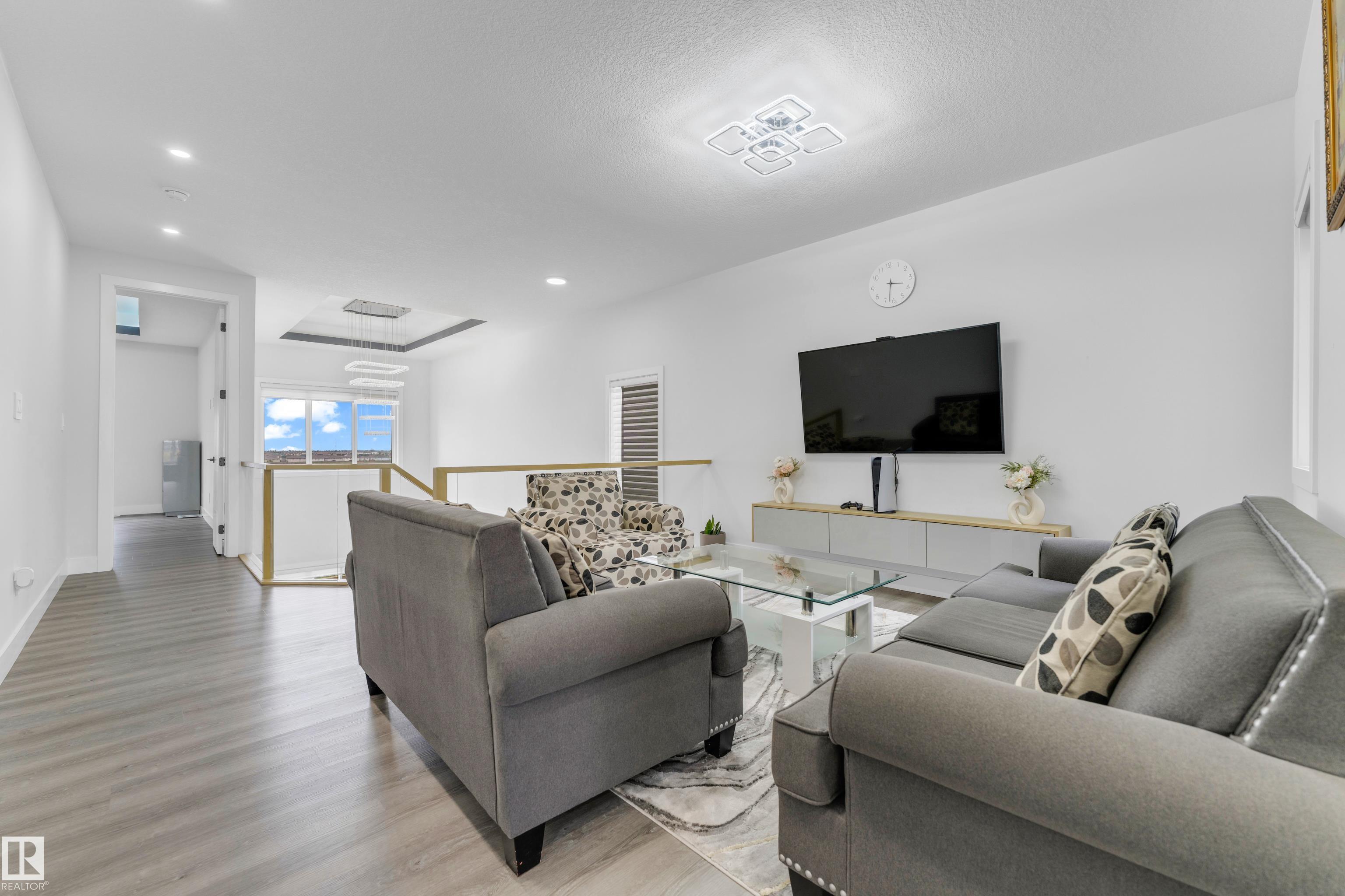 Photo 23 at 2820 1 Avenue SW, Alces, Edmonton