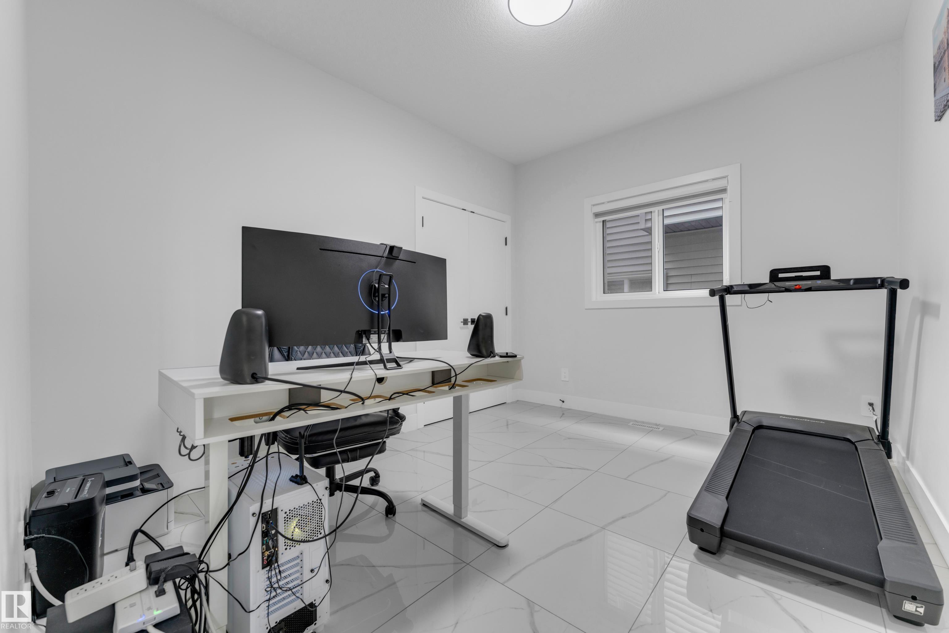 Photo 8 at 2820 1 Avenue SW, Alces, Edmonton