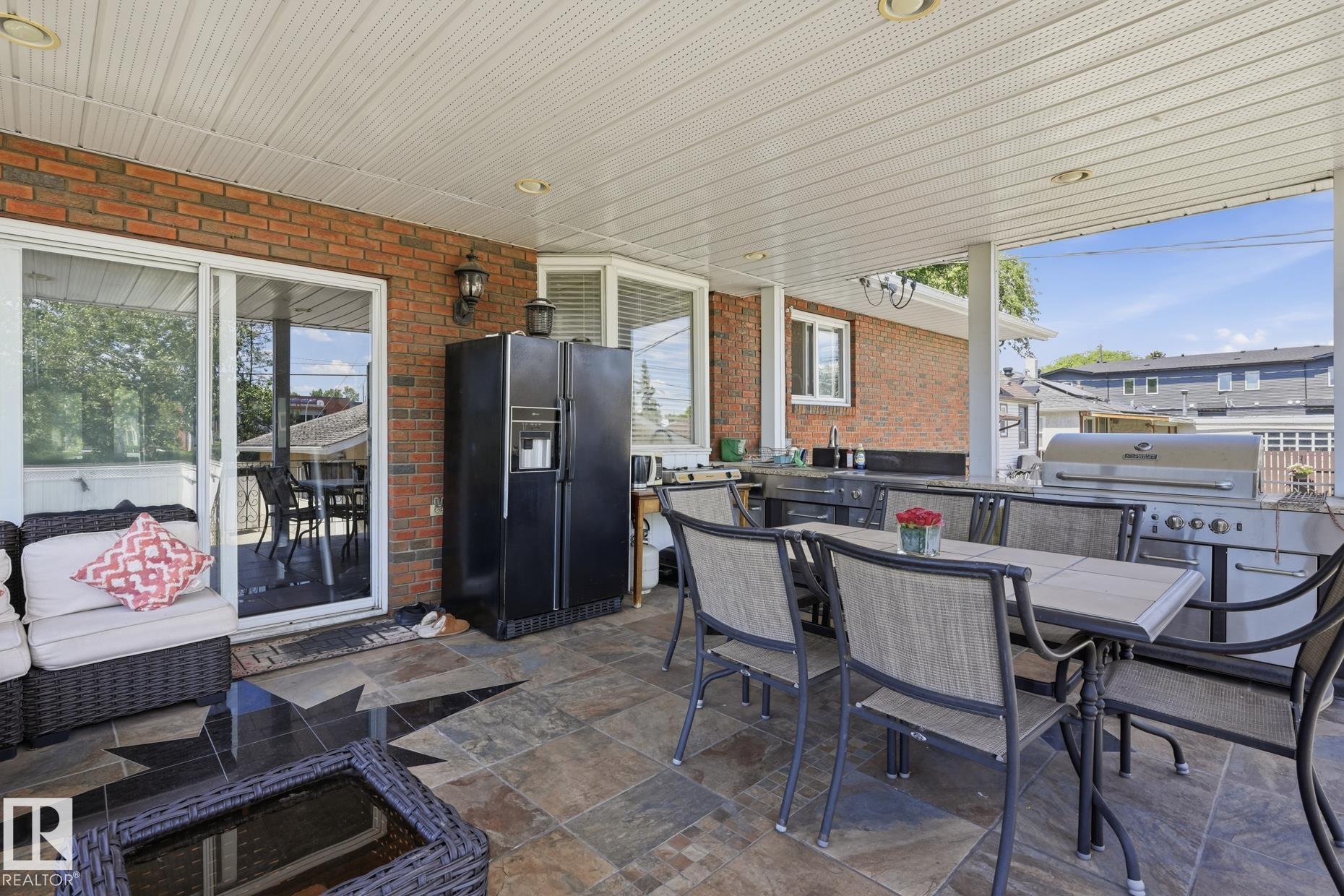 Photo 22 at 12131 101 Street NW, Westwood, Edmonton