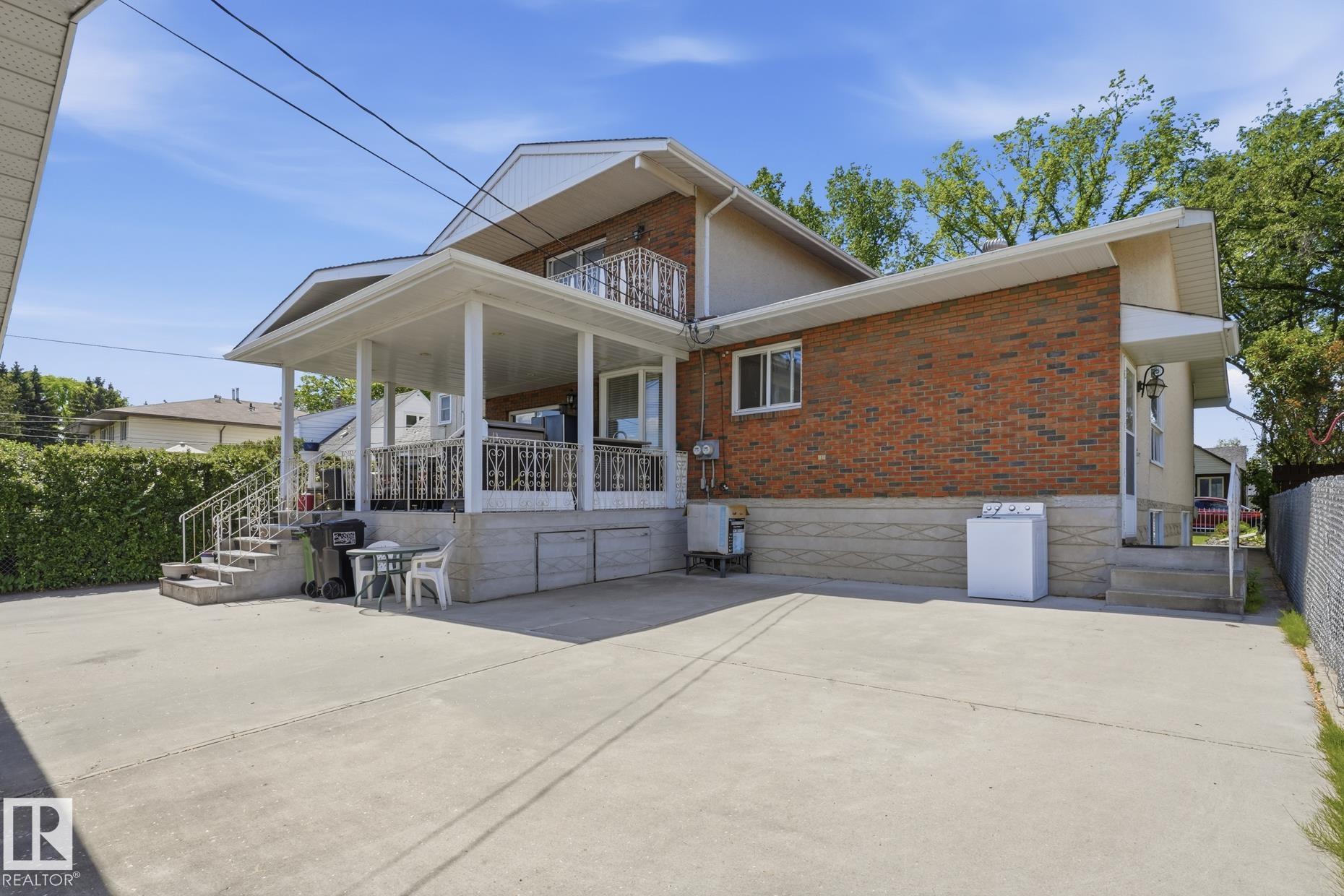 Photo 10 at 12131 101 Street NW, Westwood, Edmonton