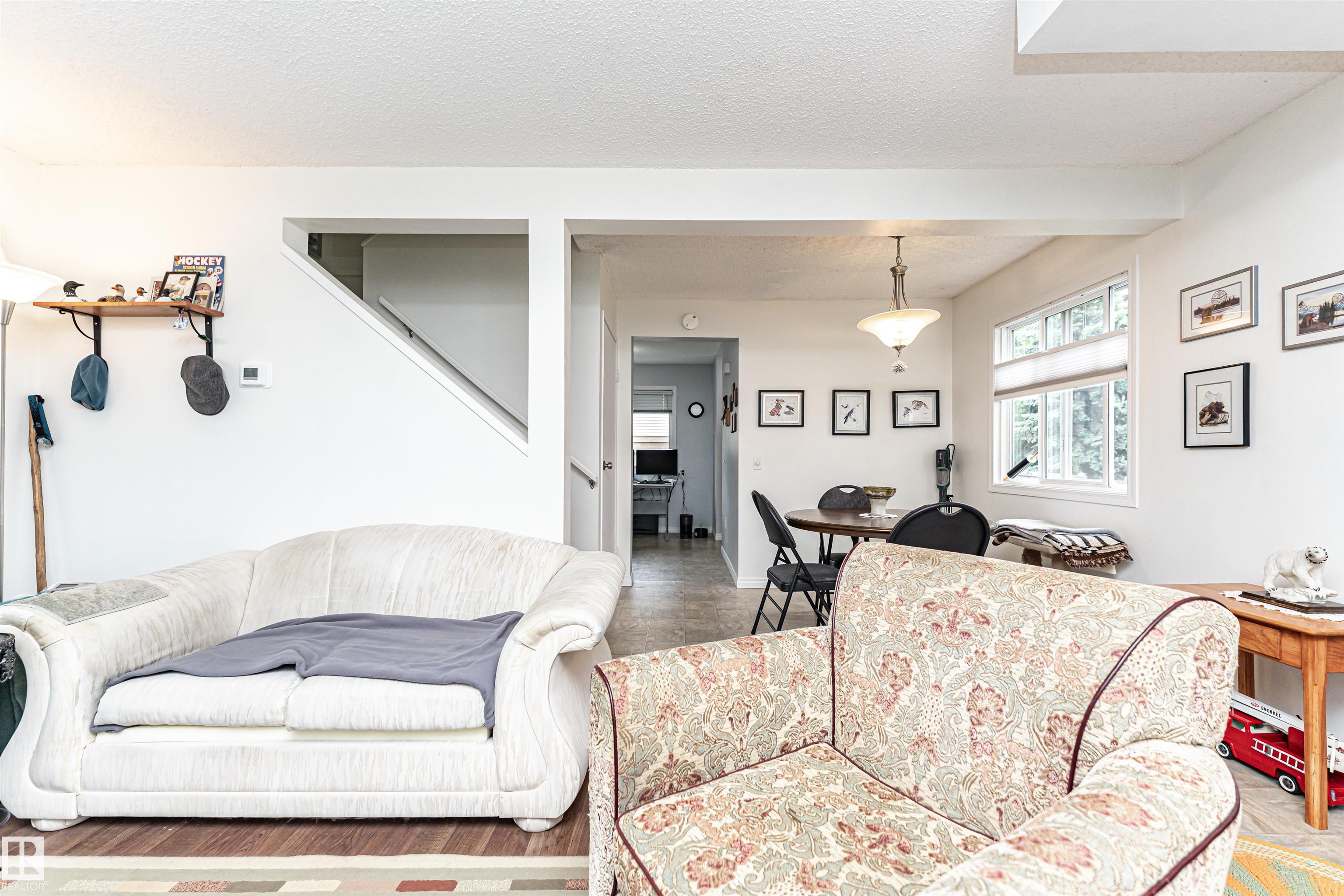 Photo 8 at 18 Walden Park, Woodlands, St. Albert