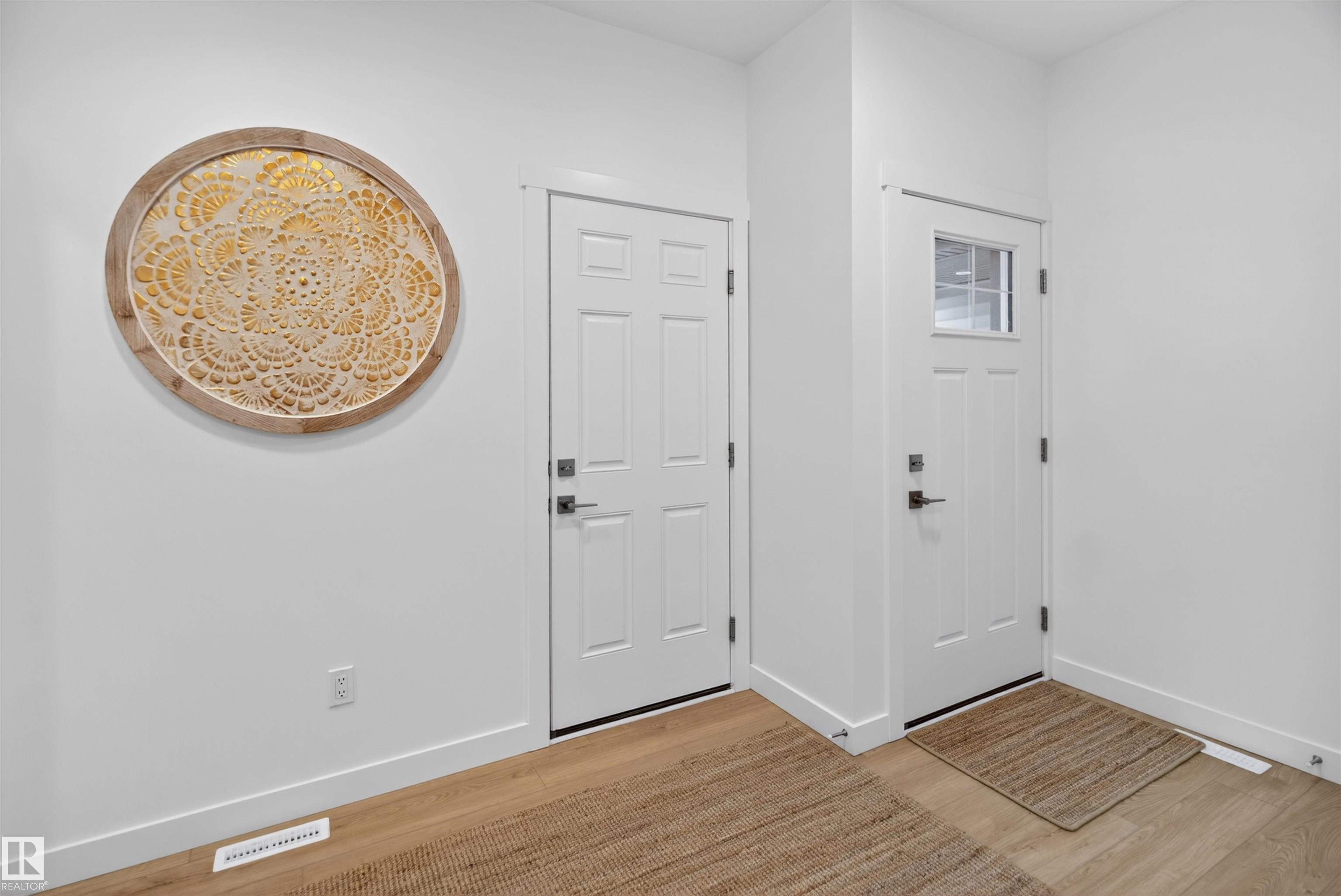 Photo 18 at 4104 208 Street NW, Edgemont, Edmonton