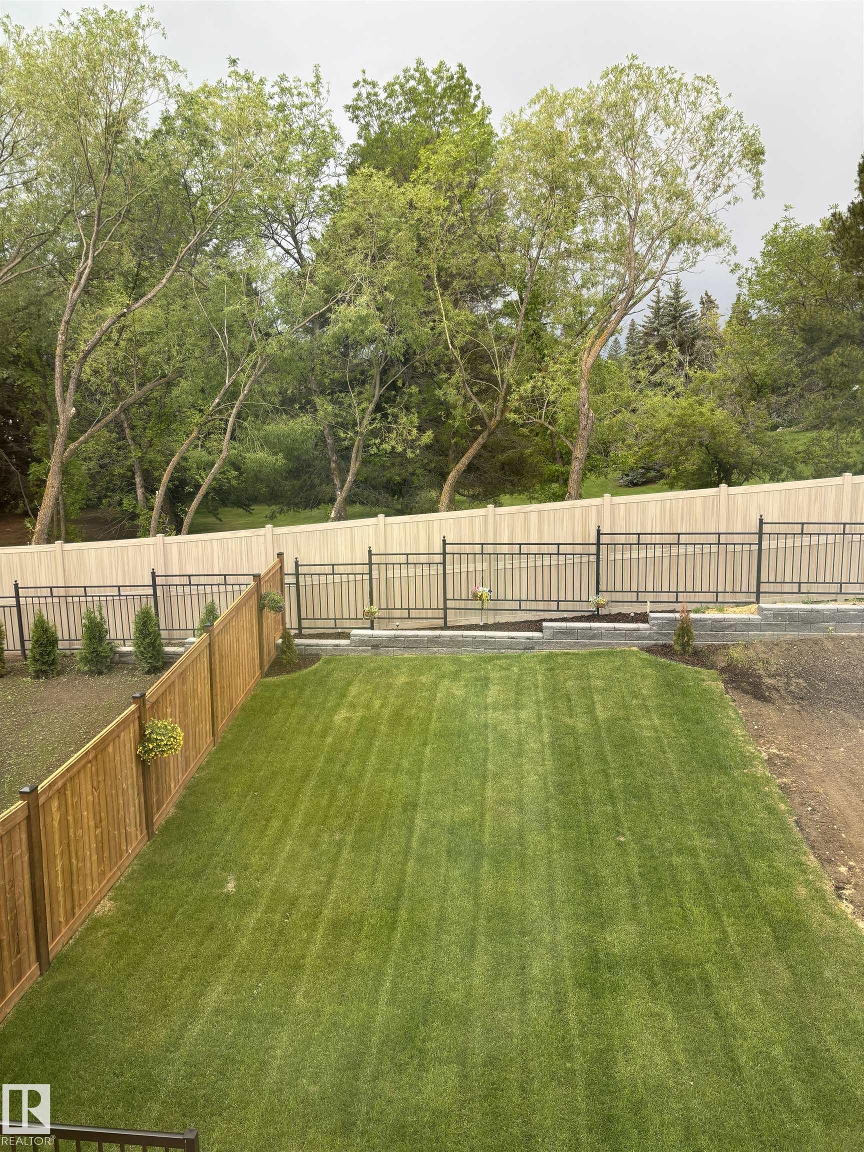 Photo 5 at 4104 208 Street NW, Edgemont, Edmonton