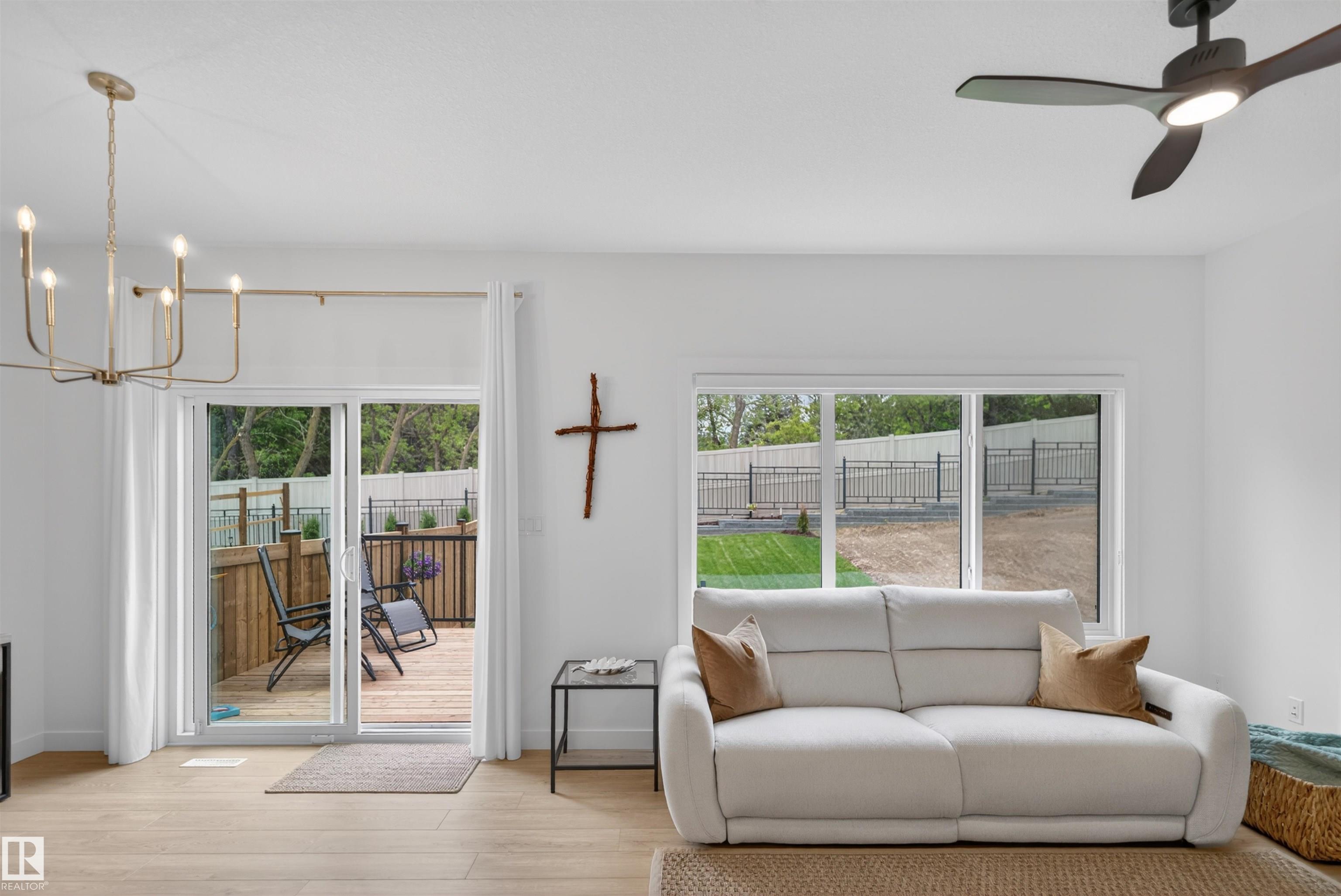 Photo 9 at 4104 208 Street NW, Edgemont, Edmonton