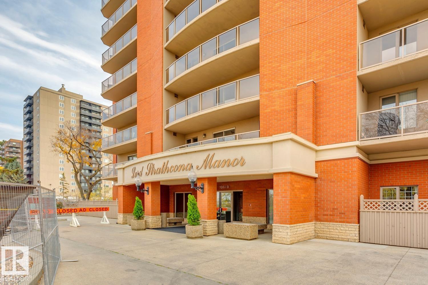Photo 32 at 102 - 10649 Saskatchewan Drive NW, Strathcona, Edmonton