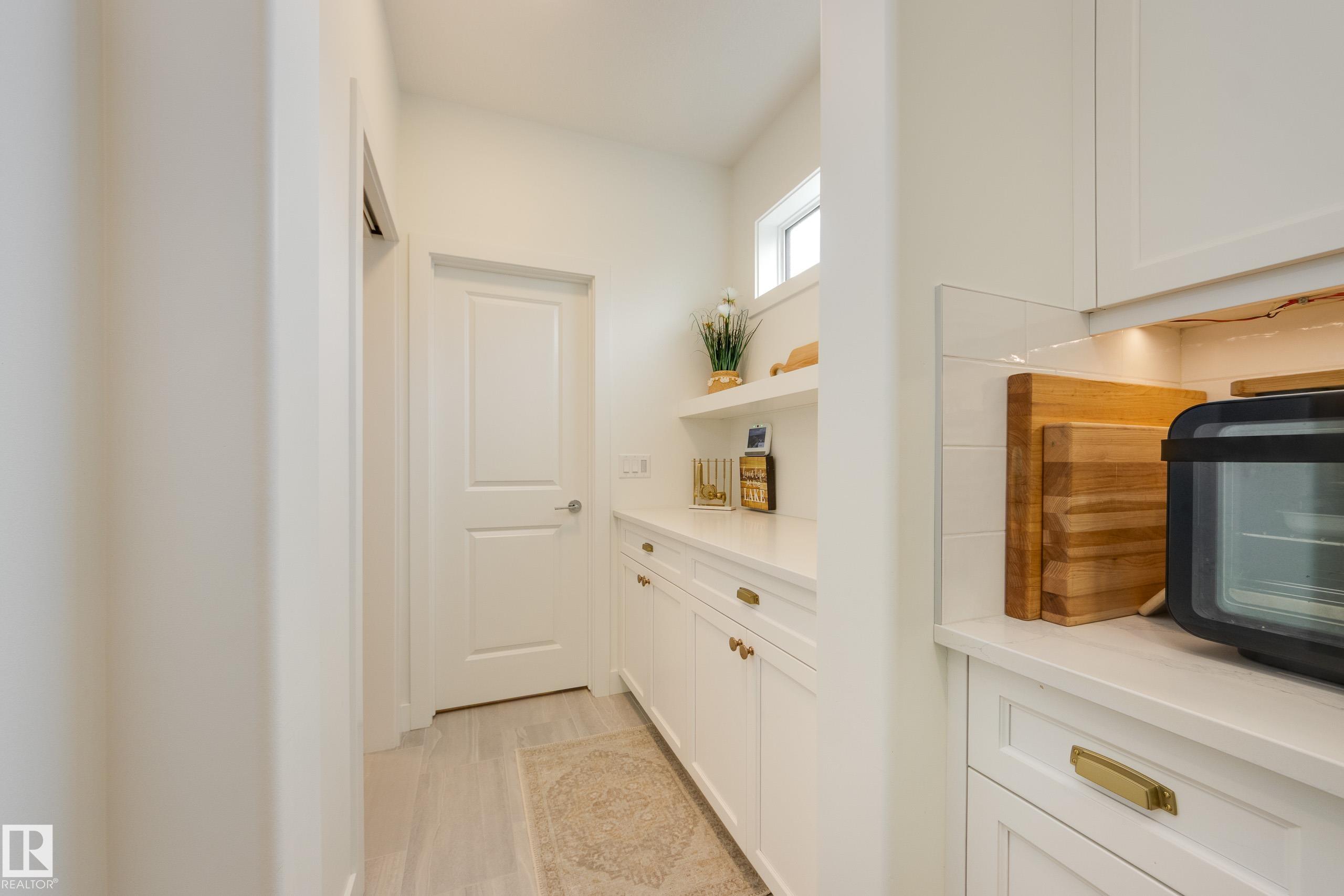 Photo 14 at 20332 29 Avenue NW, The Uplands, Edmonton